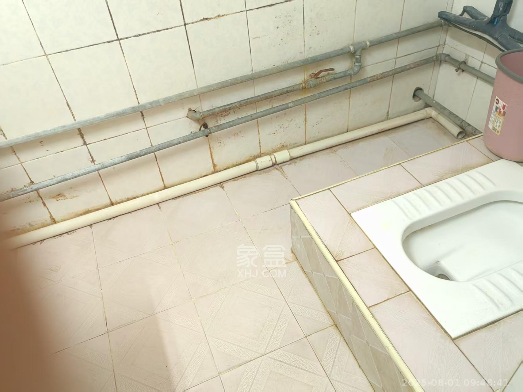 省政府五所  3室1厅1卫    2500.0元/月室内图