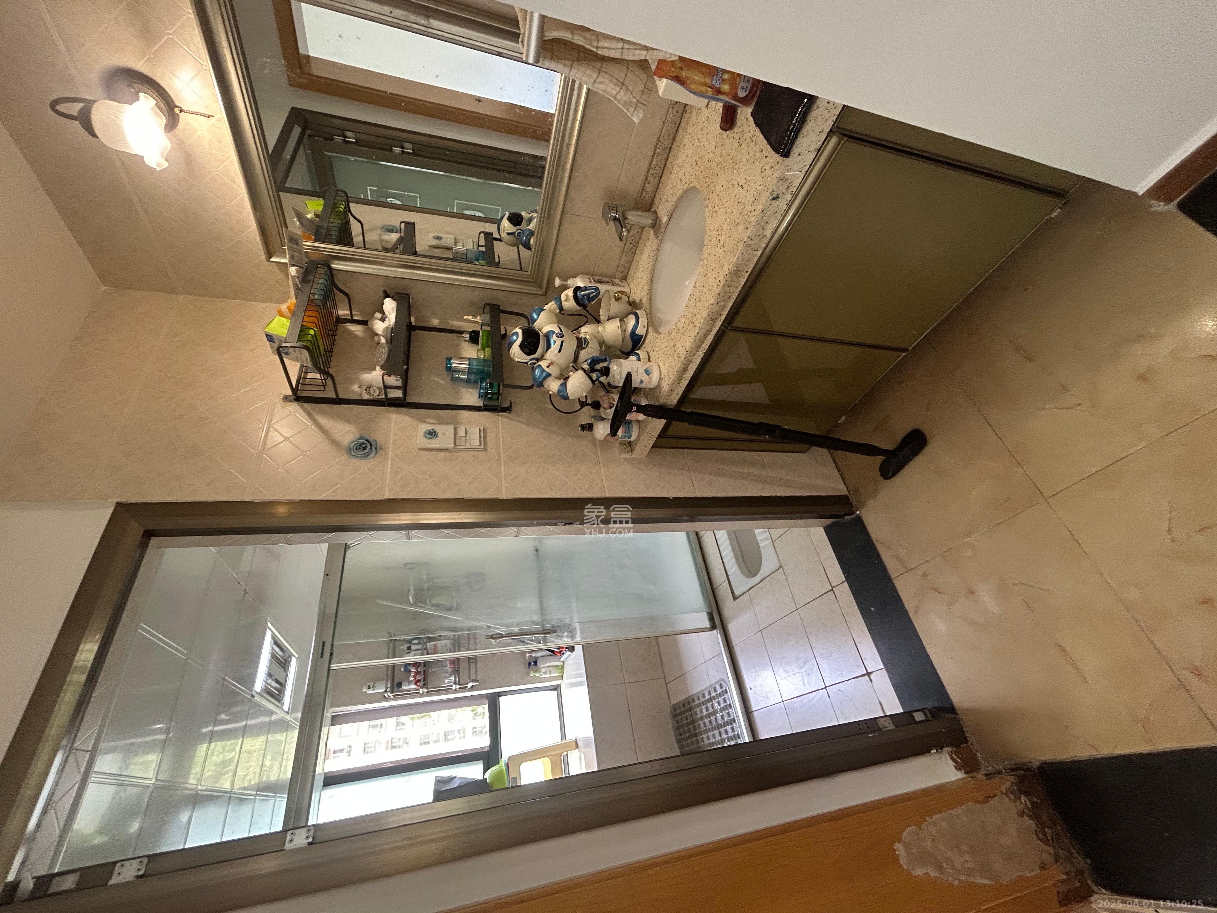 五矿紫湖香醍 4室2厅1卫 2300.0元/月 五矿紫湖香醍 4室2厅1卫 2300.0元/月室内图