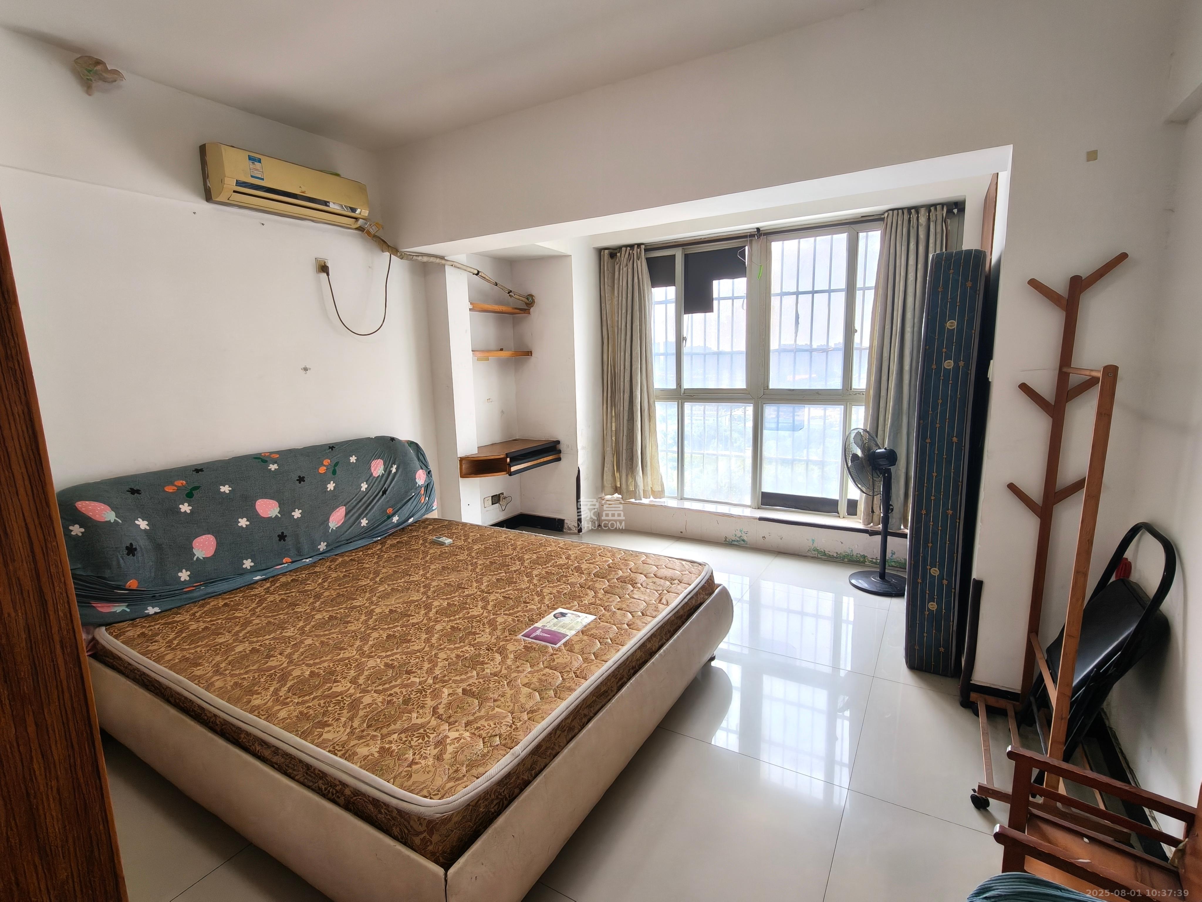 尚都花园城  1室0厅0卫    1300.0元/月 尚都花园城  1室0厅0卫    1300.0元/月室内图