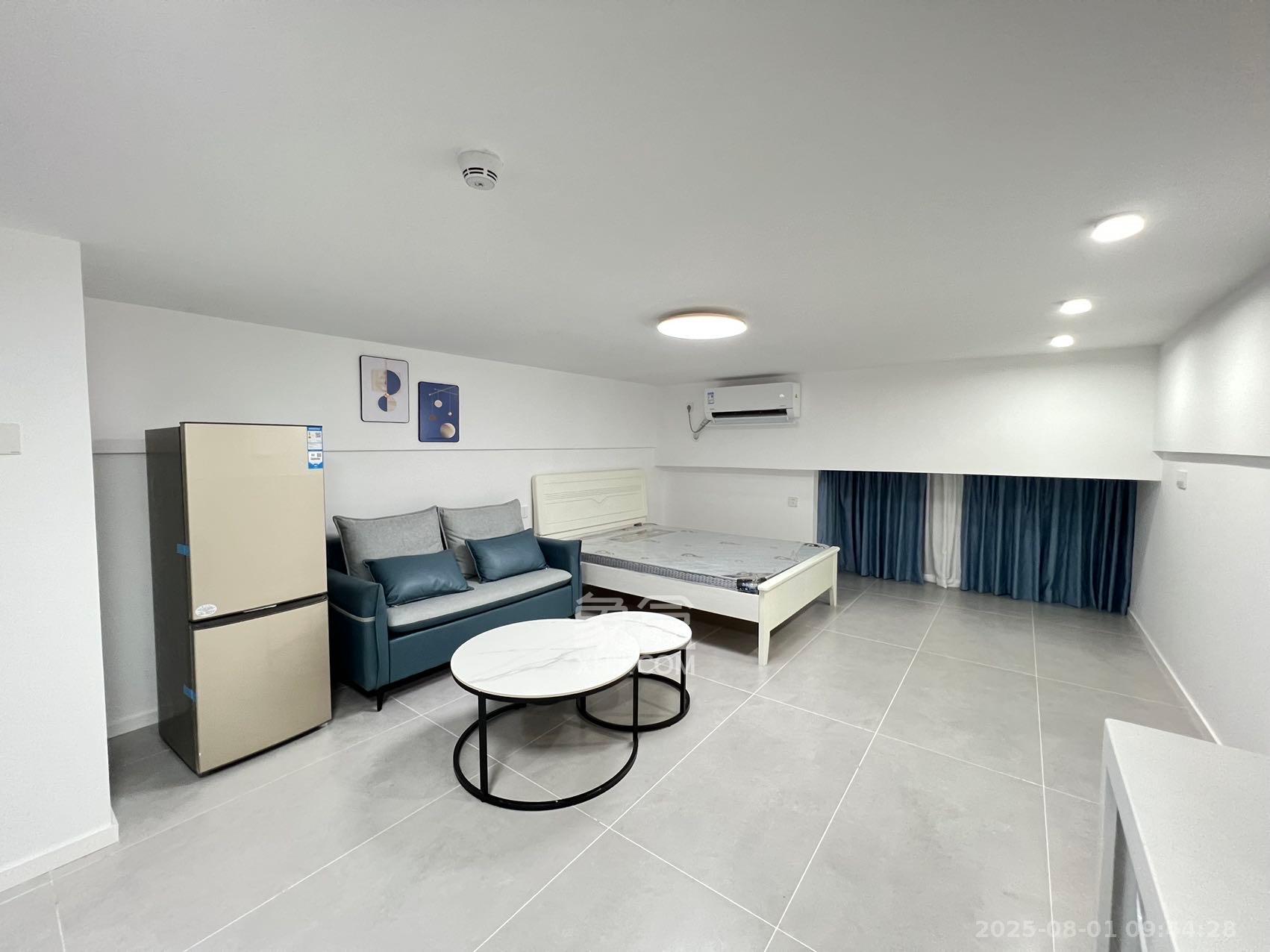 长房时代小镇 1室1厅1卫 1300.0元/月 长房时代小镇 1室1厅1卫 1300.0元/月室内图