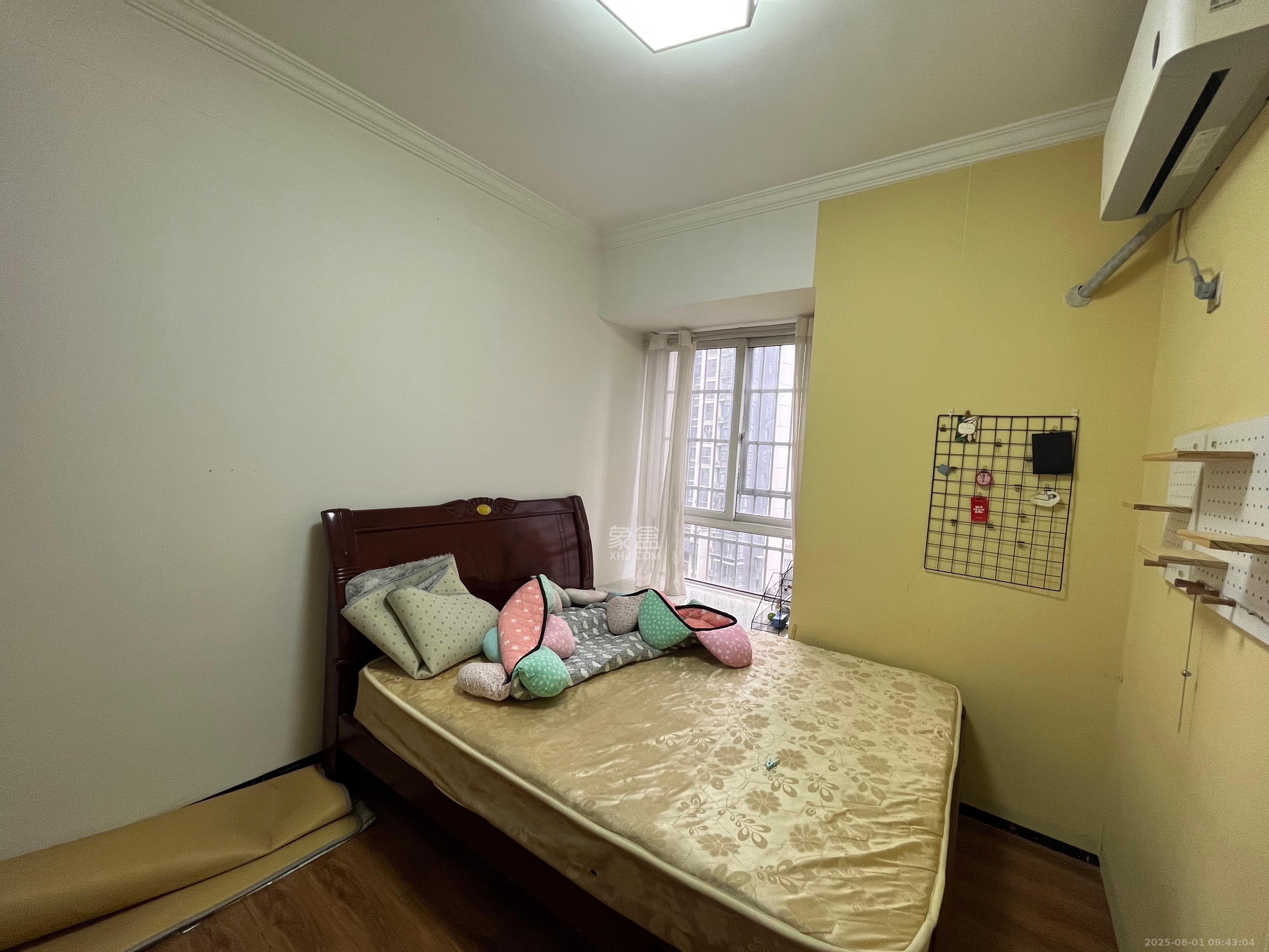 嘉宇盛世华章  3室2厅2卫    3500.0元/月室内图