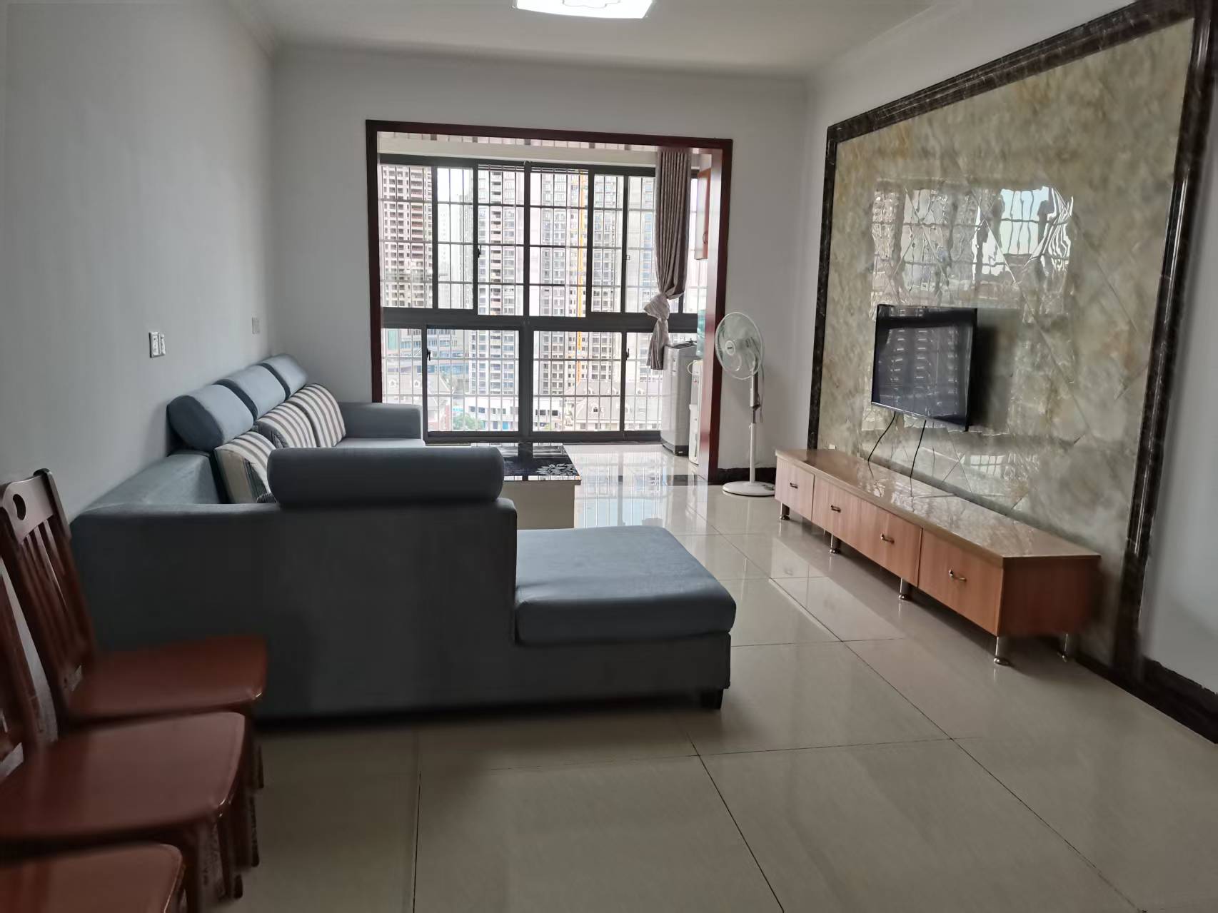 星城新宇莲景苑  2室1厅1卫    2100.0元/月 星城新宇莲景苑  2室1厅1卫    2100.0元/月户型图