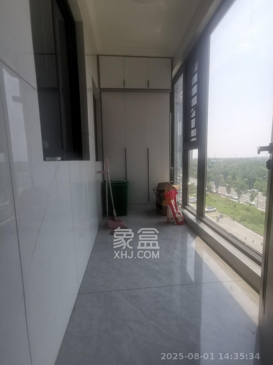 星发东宸花园 3室2厅2卫 2200.0元/月 星发东宸花园 3室2厅2卫 2200.0元/月室内图