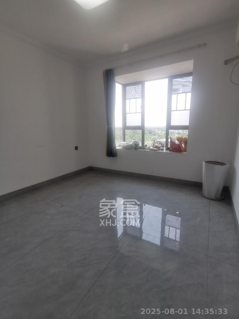 星发东宸花园 3室2厅2卫 2200.0元/月 星发东宸花园 3室2厅2卫 2200.0元/月室内图