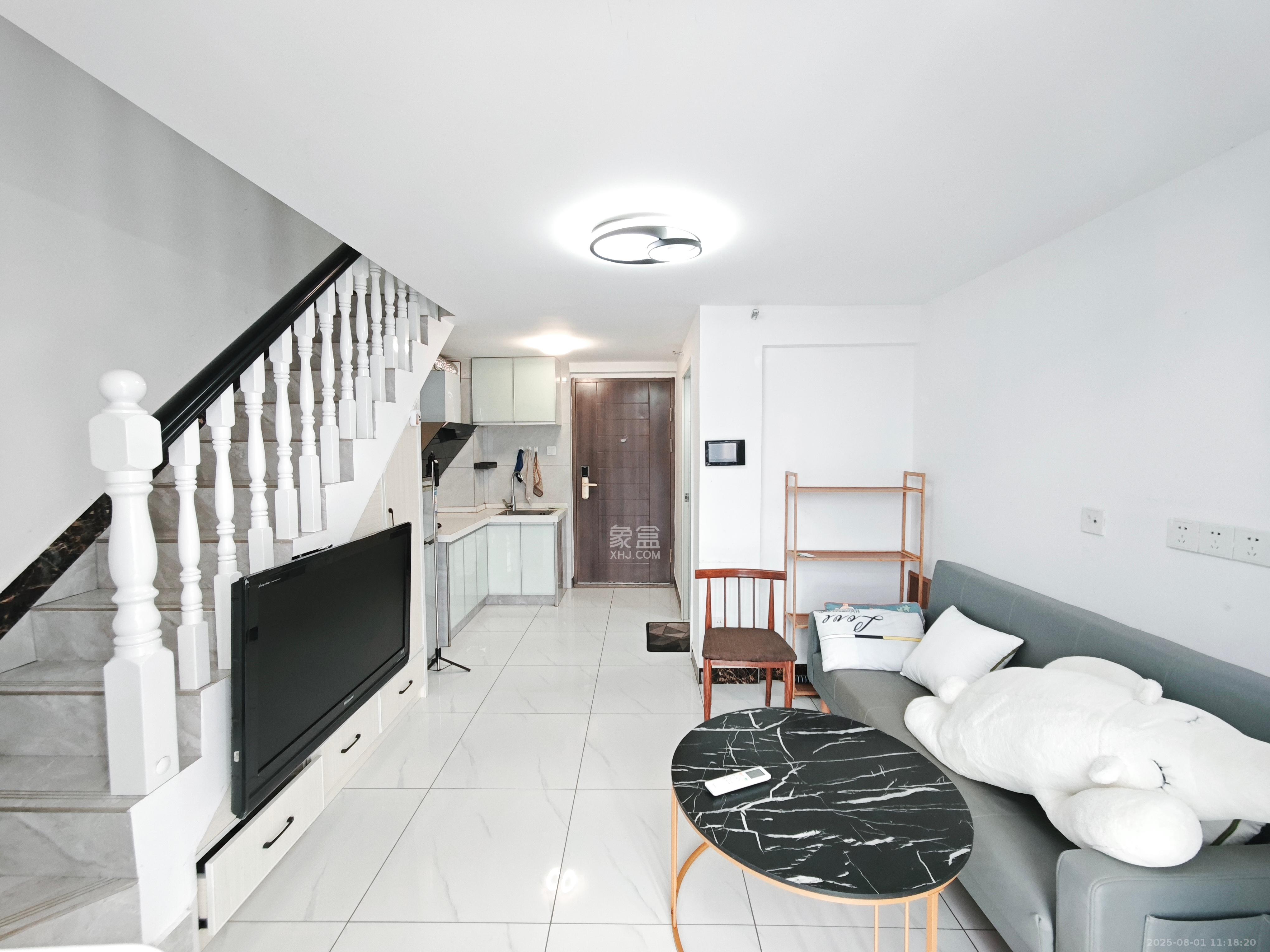 万科金色梦想B区  1室0厅0卫    1800.0元/月 万科金色梦想B区  1室0厅0卫    1800.0元/月室内图