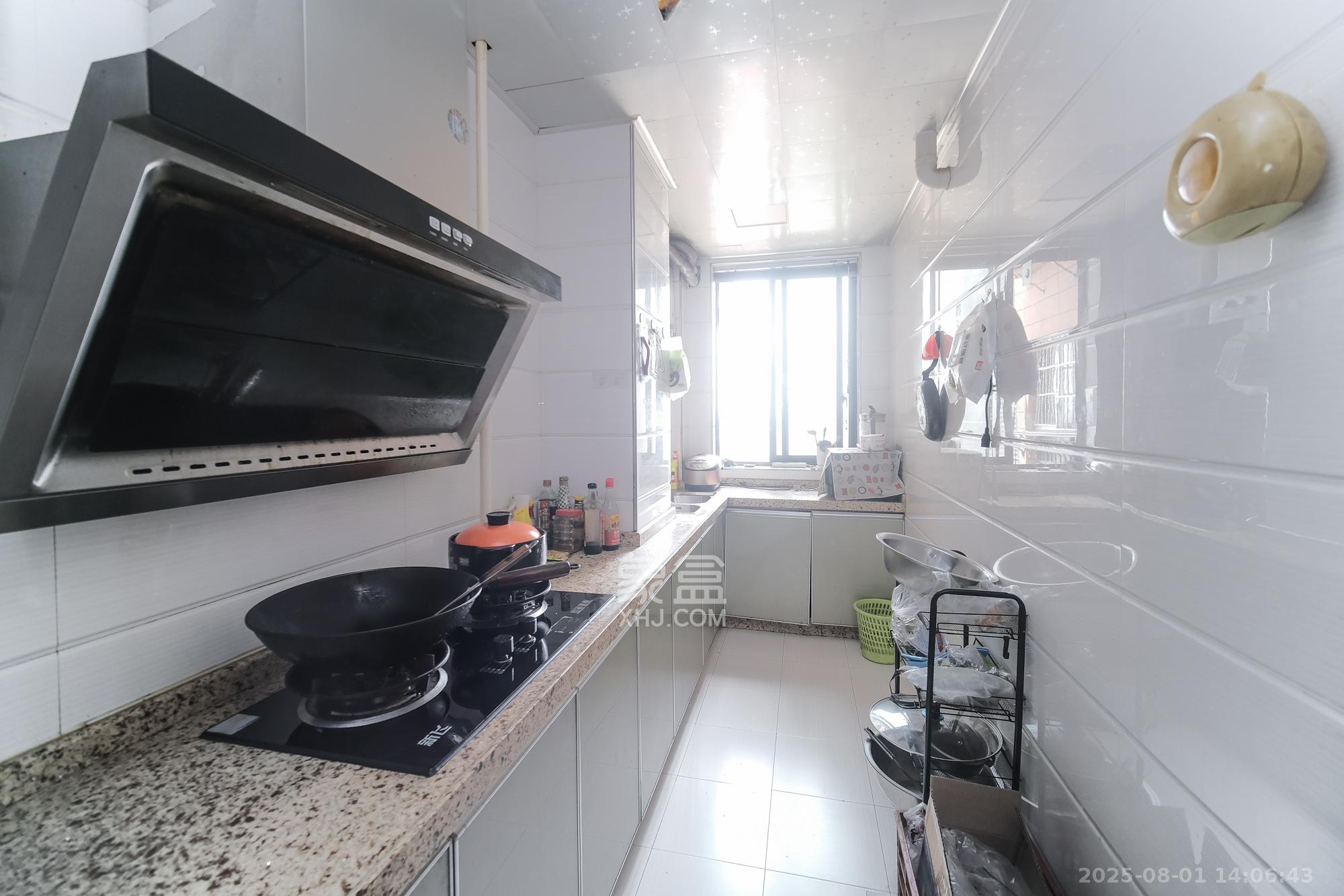 好望谷  3室2厅2卫    72.0万 好望谷  3室2厅2卫    72.0万厨房