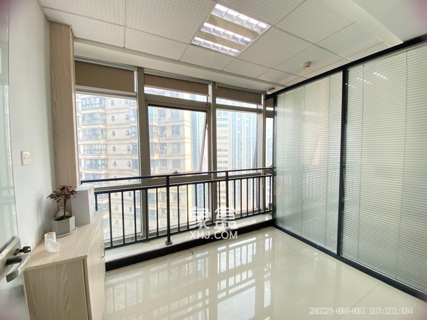 奥克斯广场 2室1厅1卫 4300.0元/月 奥克斯广场 2室1厅1卫 4300.0元/月室内图