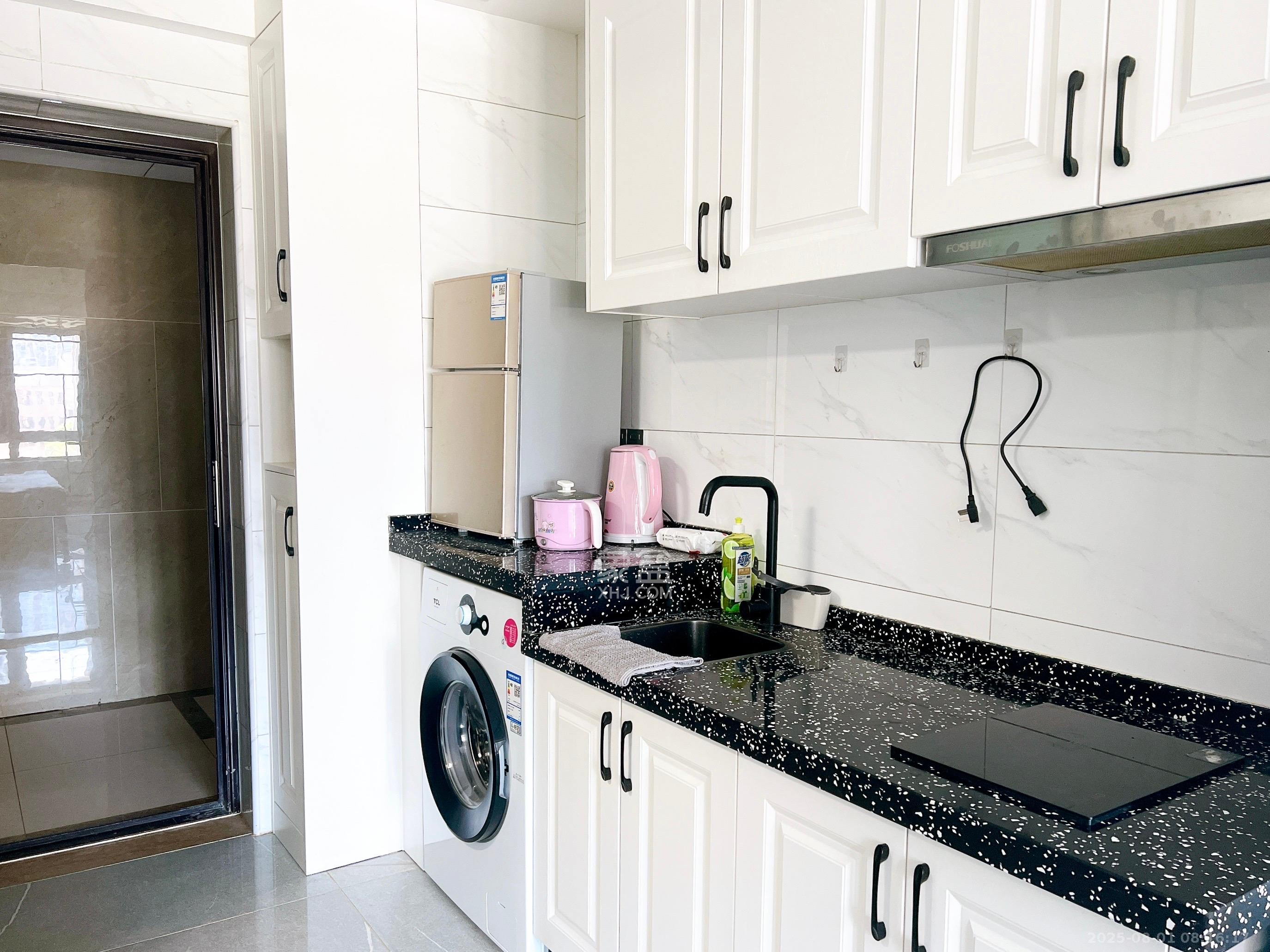 保利天禧EF区  1室0厅1卫    1800.0元/月 保利天禧EF区  1室0厅1卫    1800.0元/月室内图