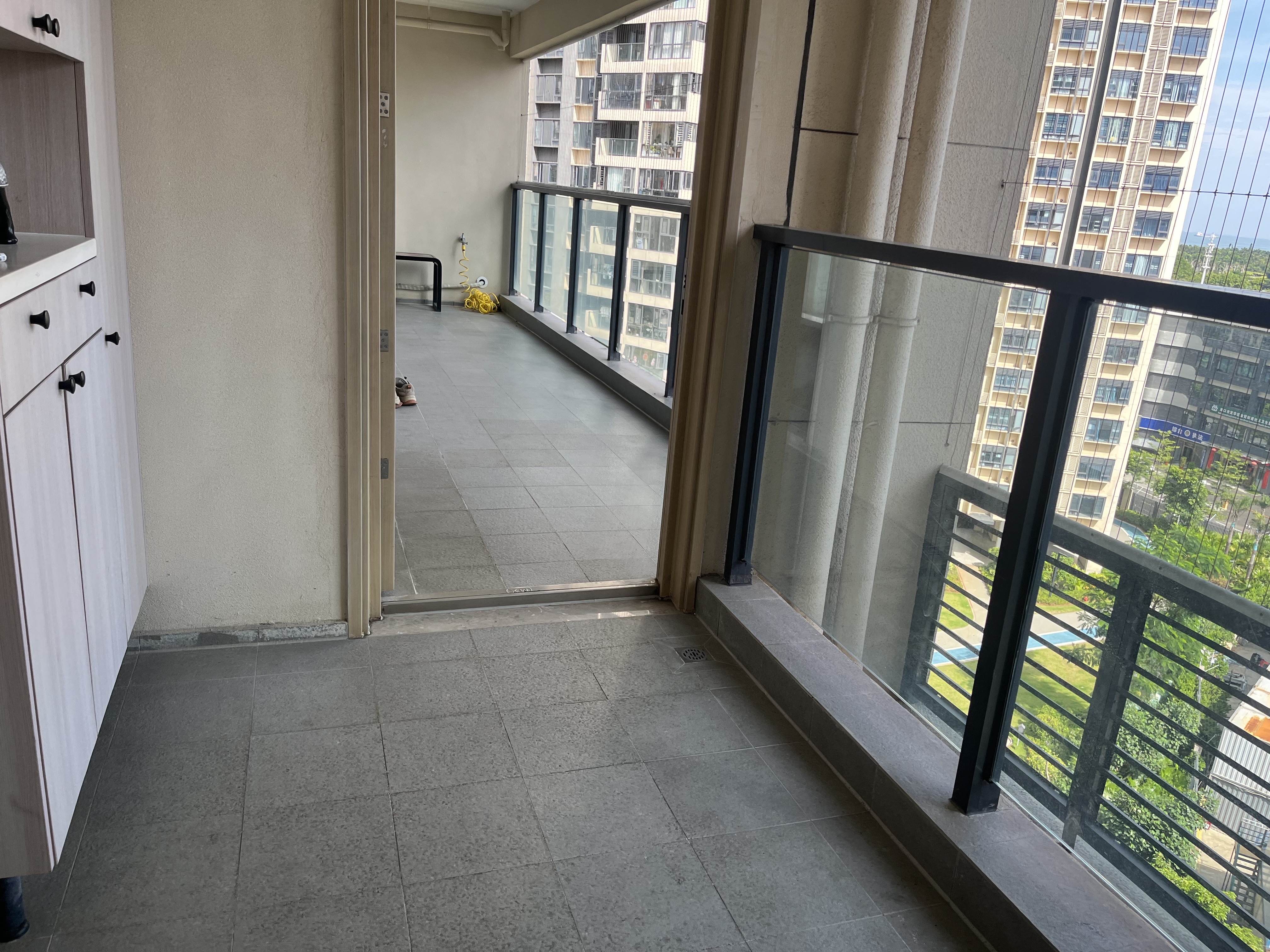 华润中心二期东悦府  4室2厅3卫    450.0万 华润中心二期东悦府  4室2厅3卫    450.0万