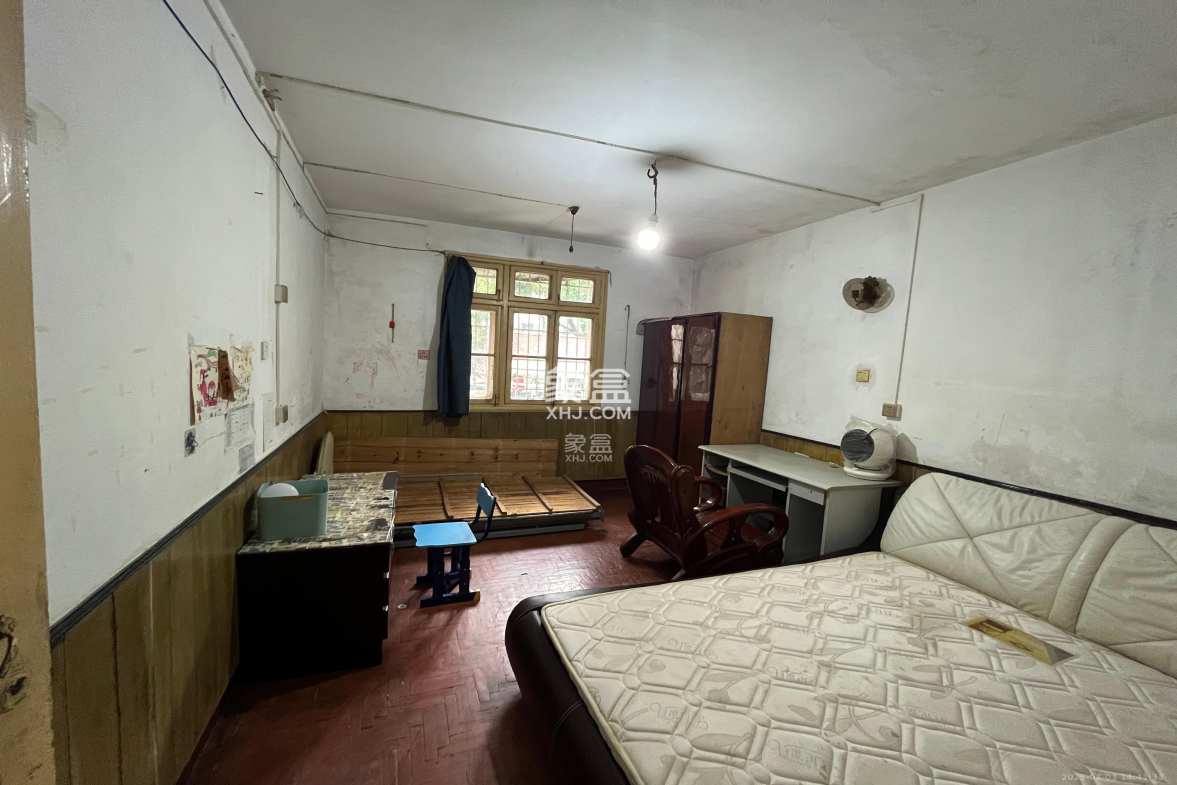 东风一村社区房(王家垅)  3室1厅1卫    1400.0元/月 东风一村社区房(王家垅)  3室1厅1卫    1400.0元/月室内图