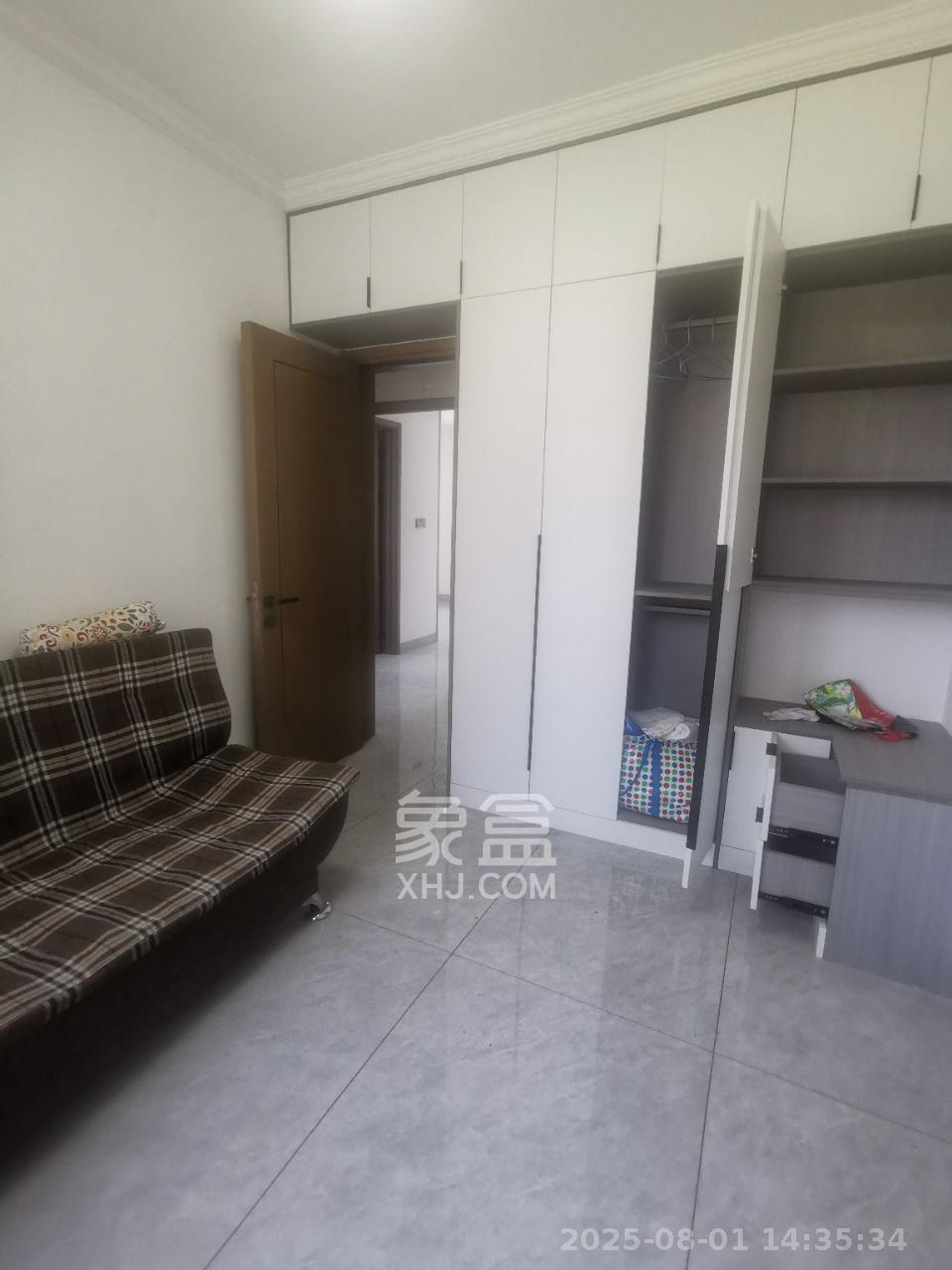 星发东宸花园 3室2厅2卫 2200.0元/月 星发东宸花园 3室2厅2卫 2200.0元/月室内图