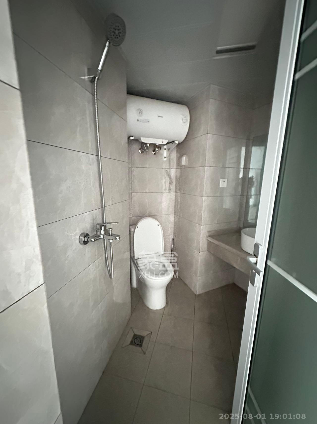 博长山水香颐  2室2厅1卫    2900.0元/月 博长山水香颐  2室2厅1卫    2900.0元/月室内图