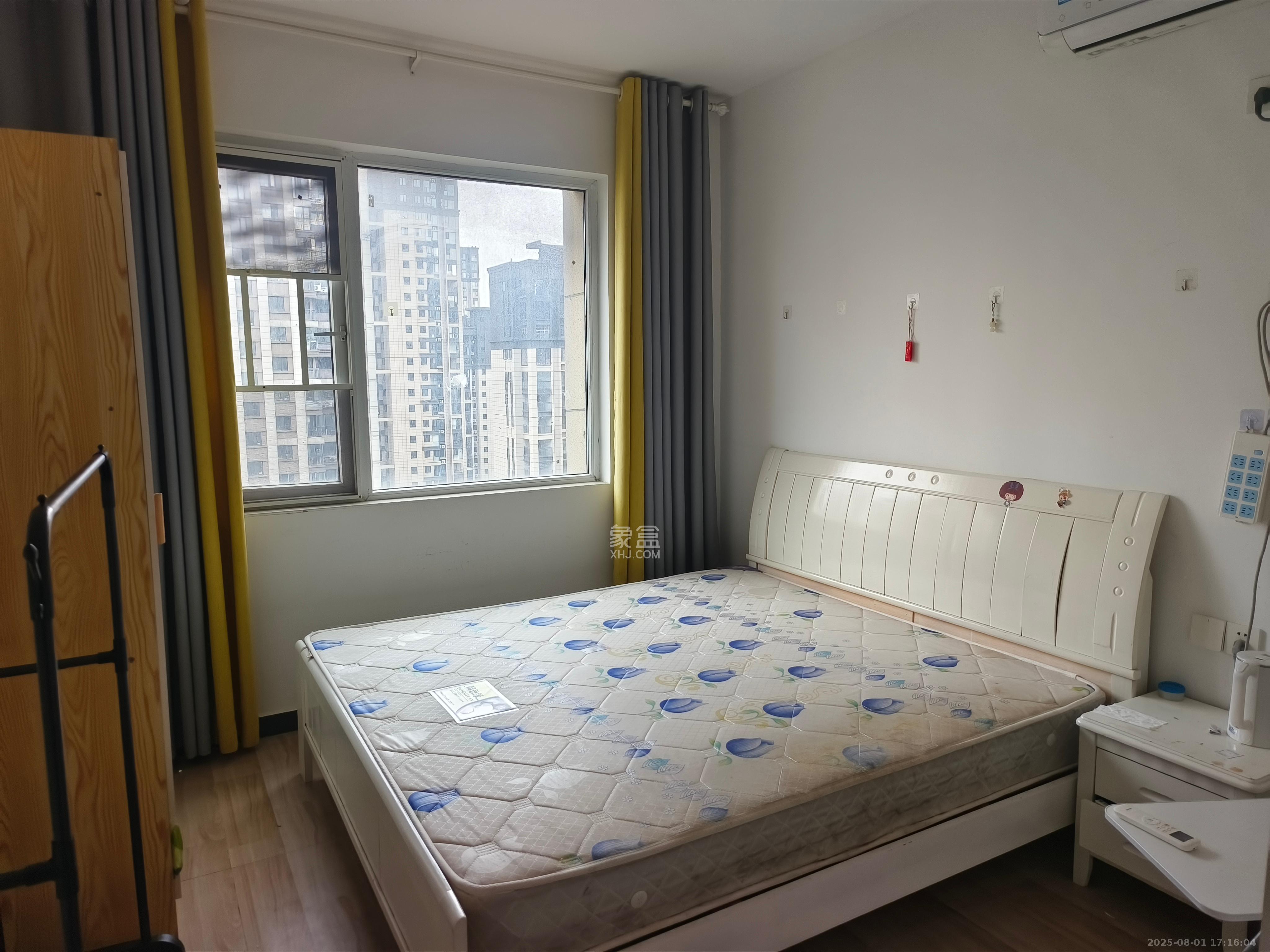 嘉宇银杉（嘉宇西苑）  3室2厅1卫    1800.0元/月室内图