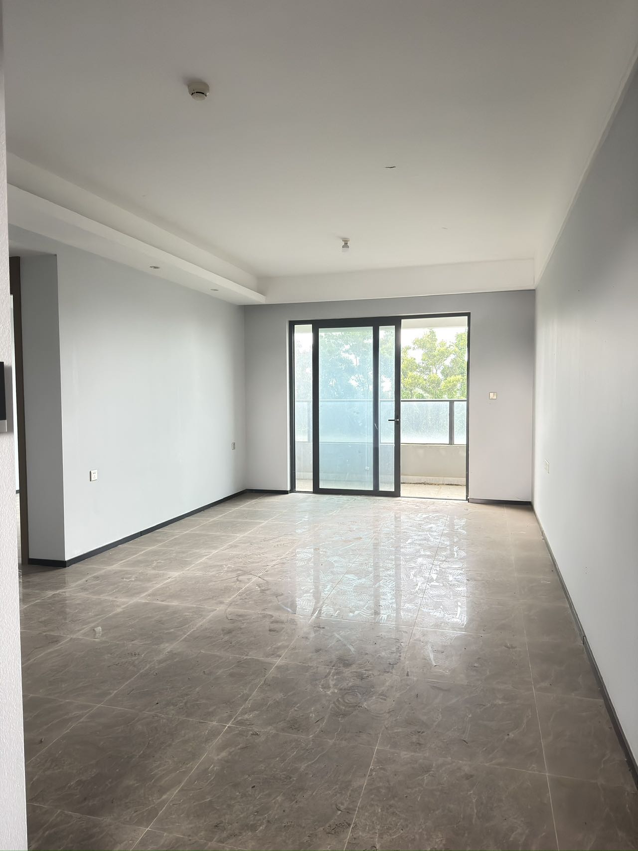 融创观澜湖公园壹号四期 3室2厅2卫 148.0万 融创观澜湖公园壹号四期 3室2厅2卫 148.0万室内图