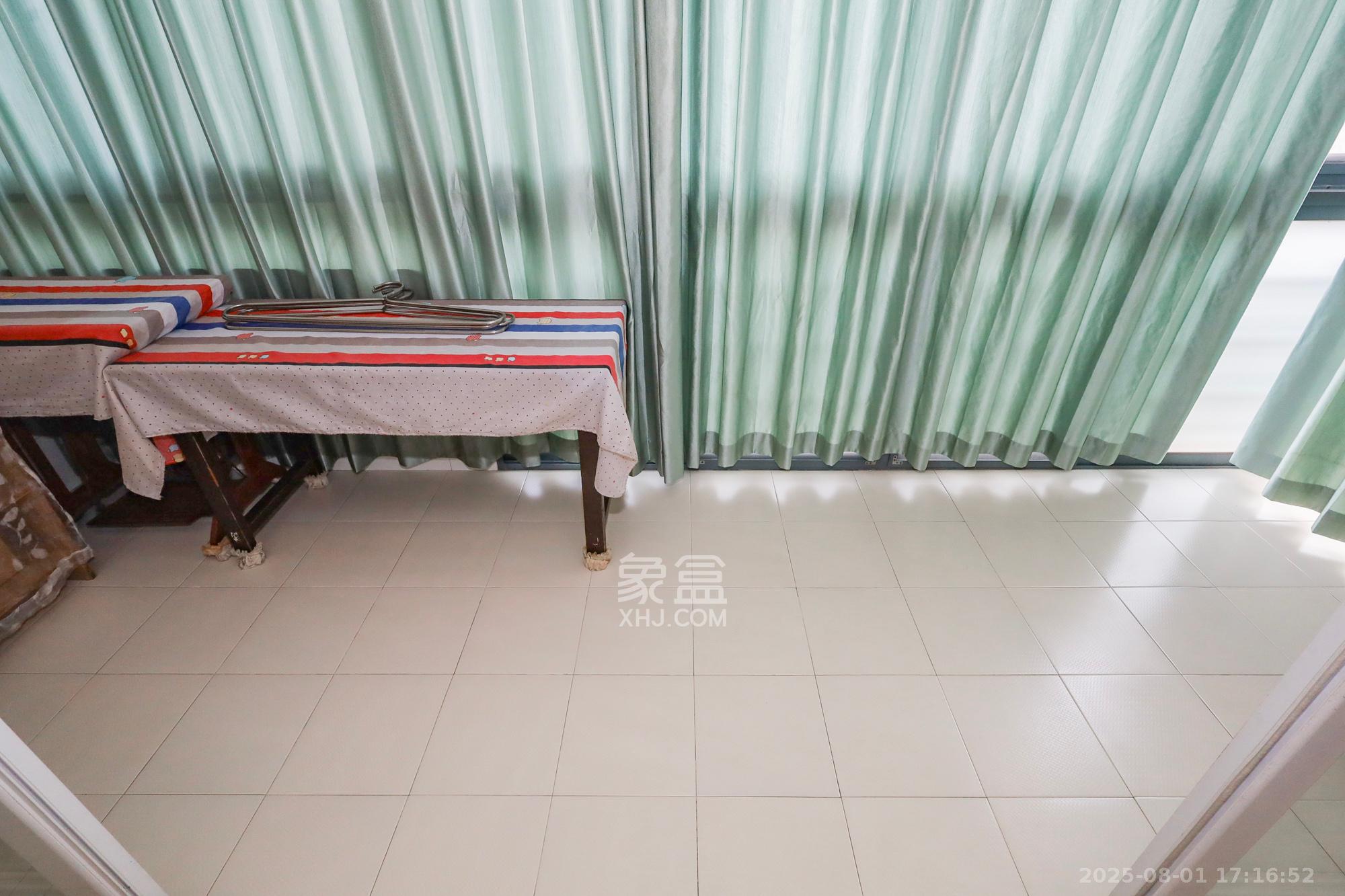 枫林绿洲  4室2厅2卫    128.0万 枫林绿洲  4室2厅2卫    128.0万阳台