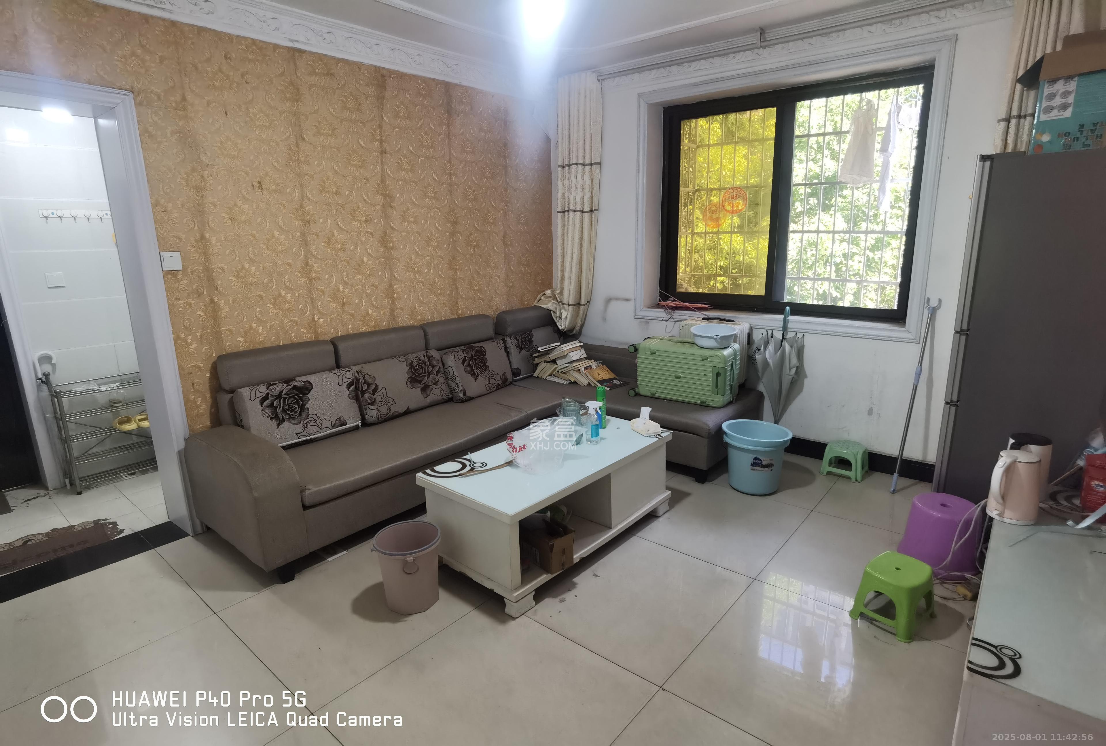 长沙理工大学黄土岭教职工住宅区 3室1厅1卫 850.0元/月 长沙理工大学黄土岭教职工住宅区 3室1厅1卫 850.0元/月室内图