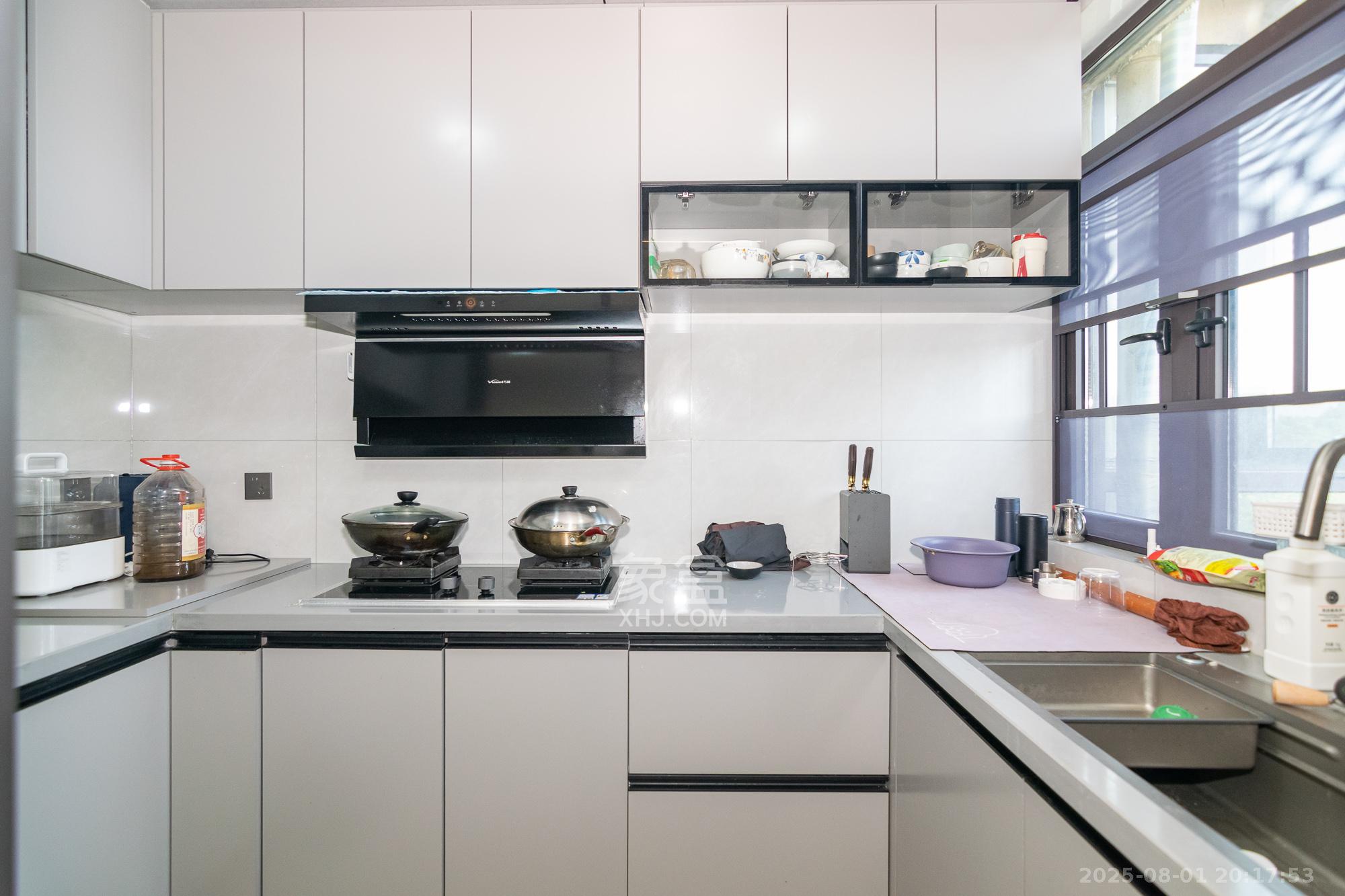 大汉汉府三期(大汉汉学府) 4室2厅2卫 124.0万 大汉汉府三期(大汉汉学府) 4室2厅2卫 124.0万厨房