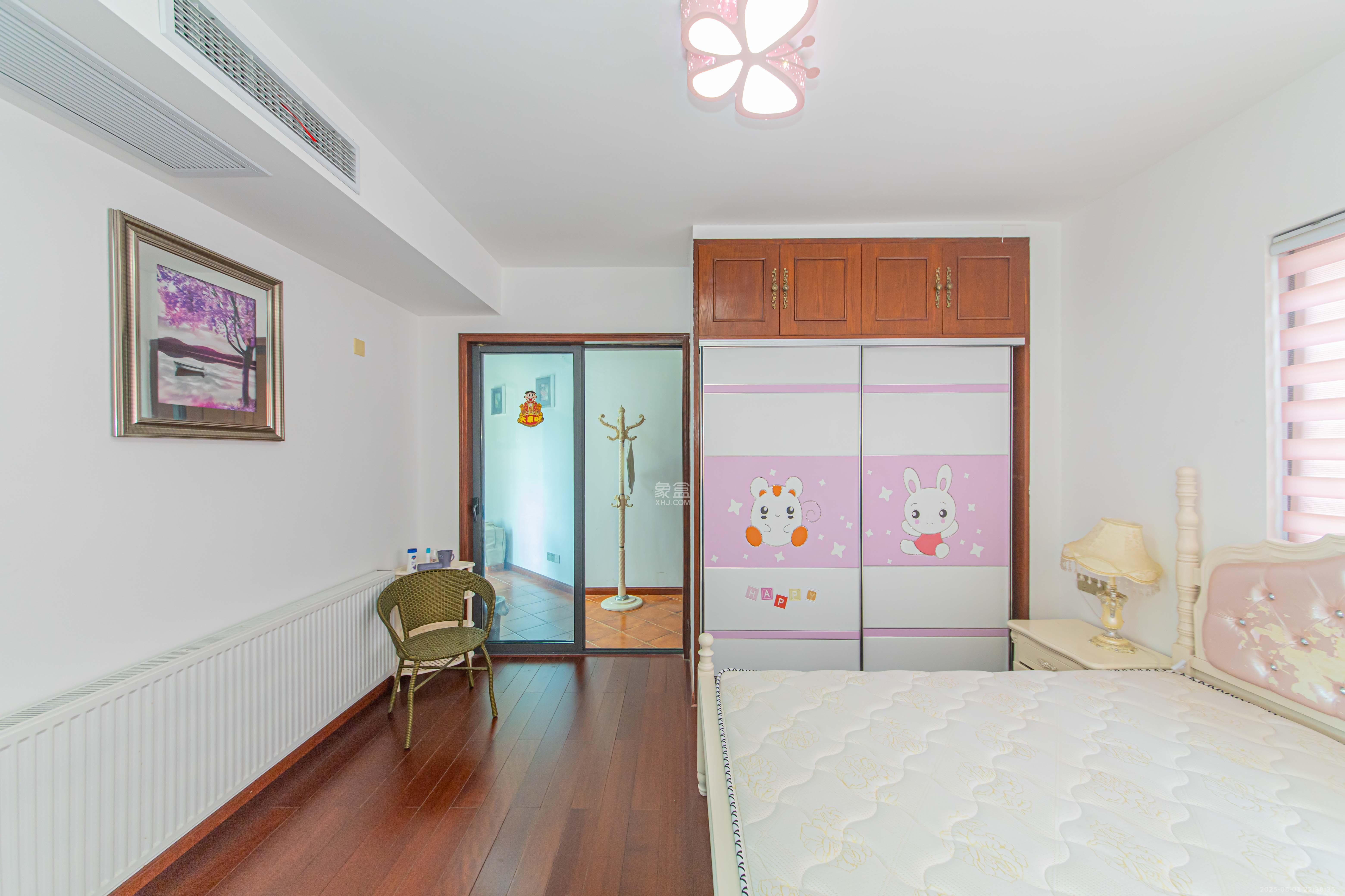 九峰远见 6室3厅4卫 266.0万 九峰远见 6室3厅4卫 266.0万其他