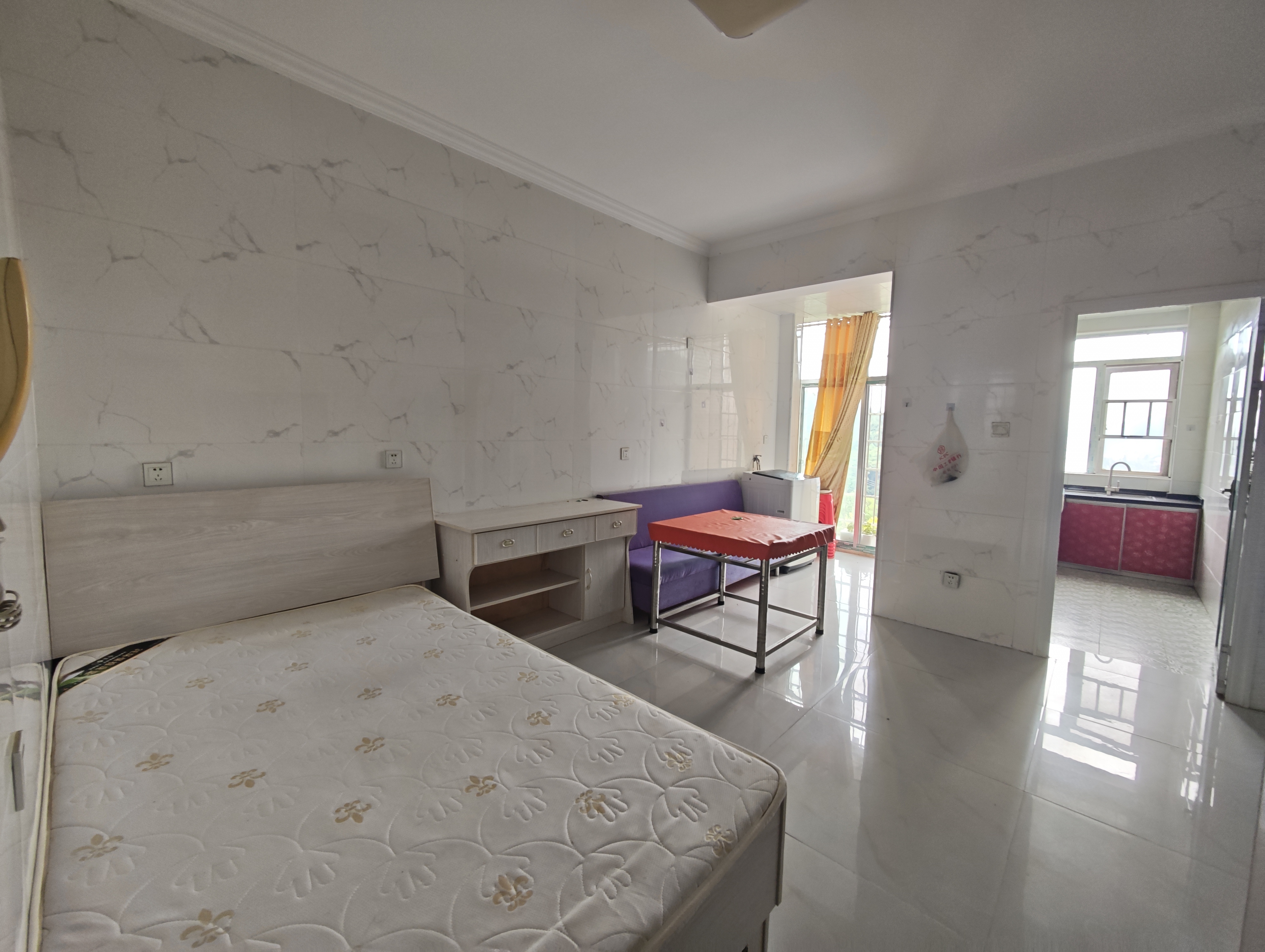 江溪安置小区 1室1厅1卫 800.0元/月 江溪安置小区 1室1厅1卫 800.0元/月室内图