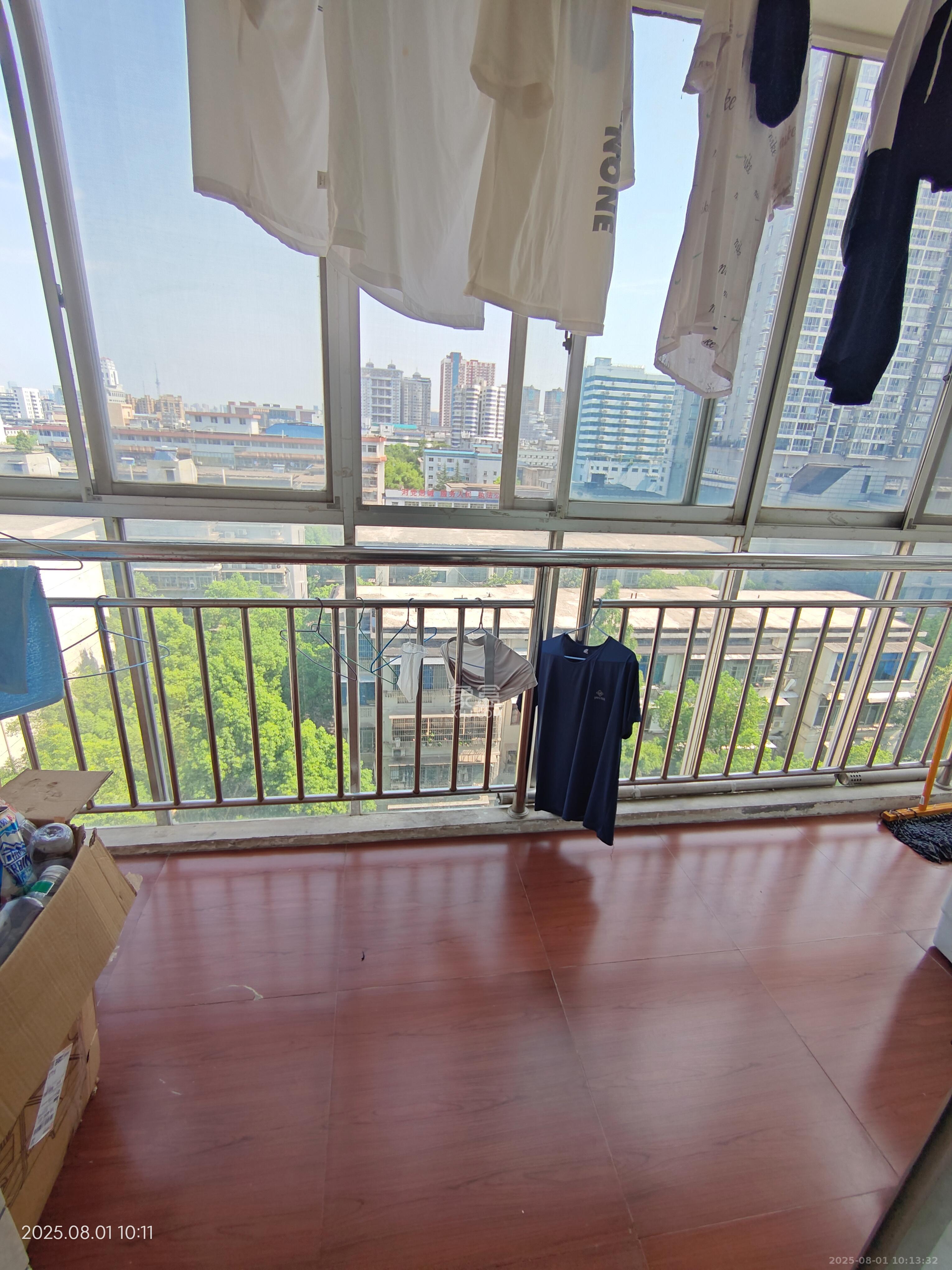 华瑞电子商厦（湖南科佳摄影城）  2室1厅1卫    1900.0元/月室内图