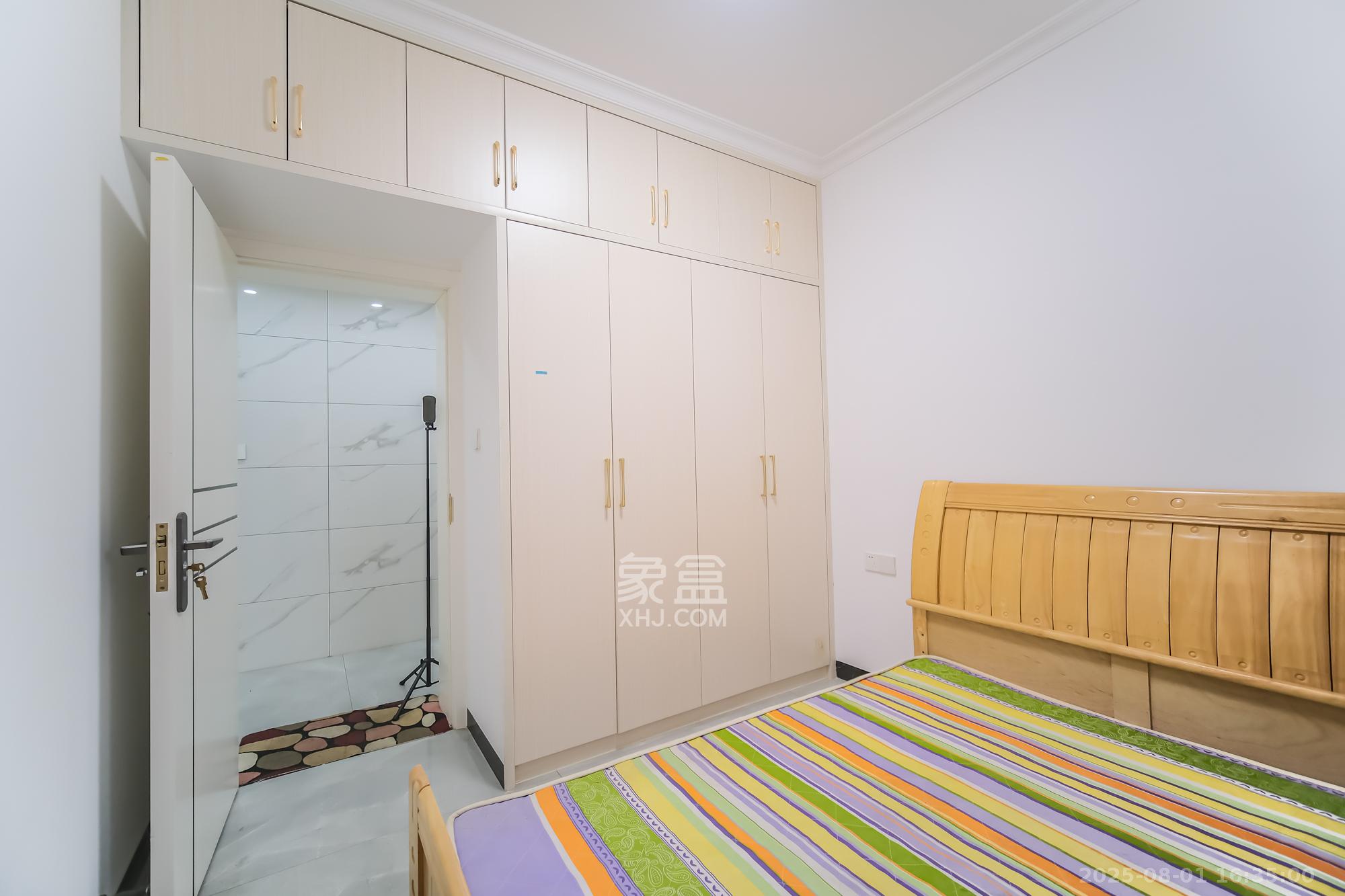 星雅美辰 3室2厅2卫 88.8万 星雅美辰 3室2厅2卫 88.8万卧室