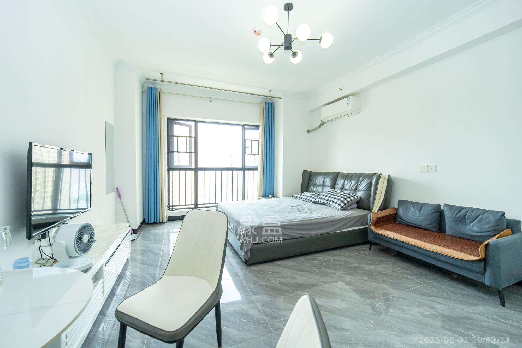 金科时代中心  1室1厅1卫    21.0万客厅