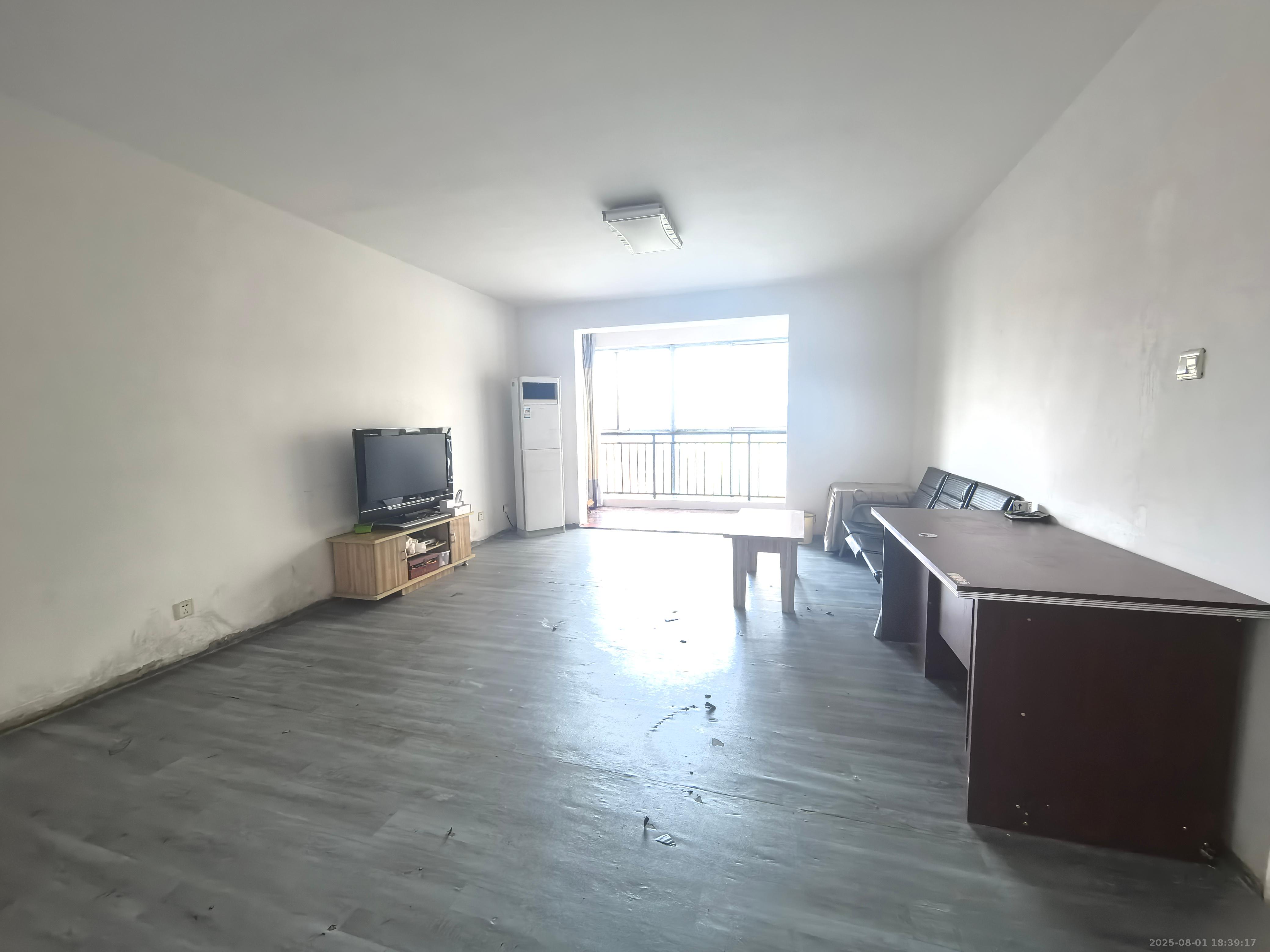 万国城(当代满庭春MOMA)二期 3室2厅2卫 2100.0元/月 万国城(当代满庭春MOMA)二期 3室2厅2卫 2100.0元/月室内图