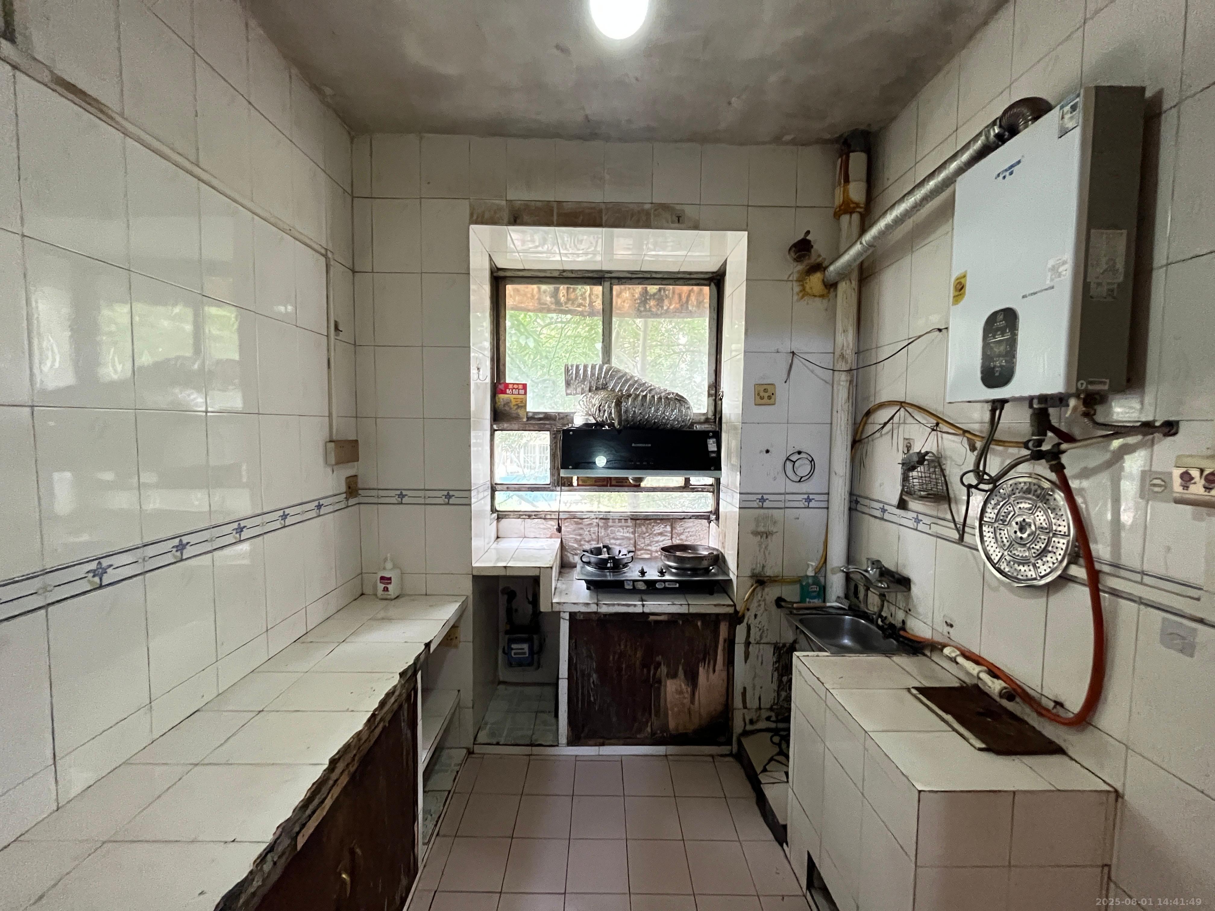 东风一村社区房(王家垅)  3室1厅1卫    1400.0元/月 东风一村社区房(王家垅)  3室1厅1卫    1400.0元/月室内图