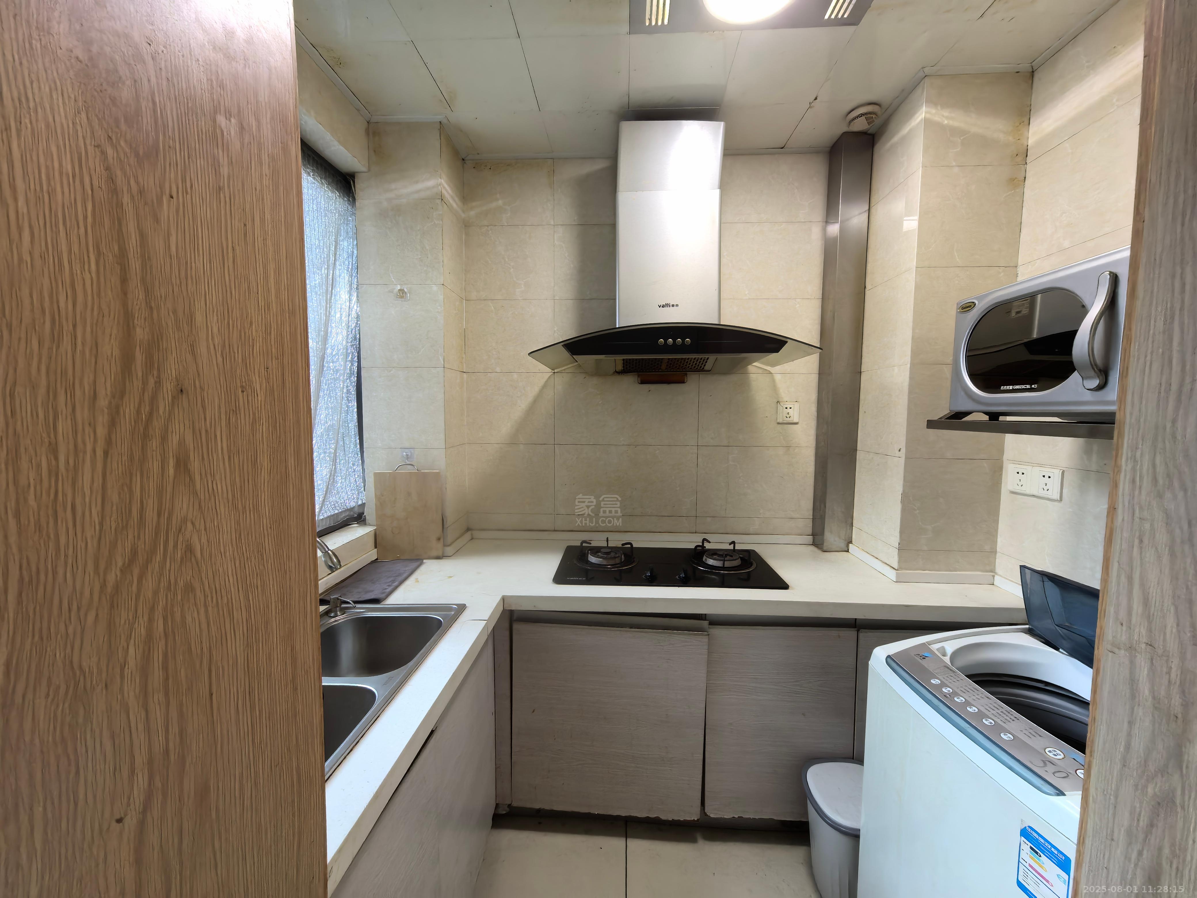 山水国际 1室1厅1卫 850.0元/月 山水国际 1室1厅1卫 850.0元/月室内图