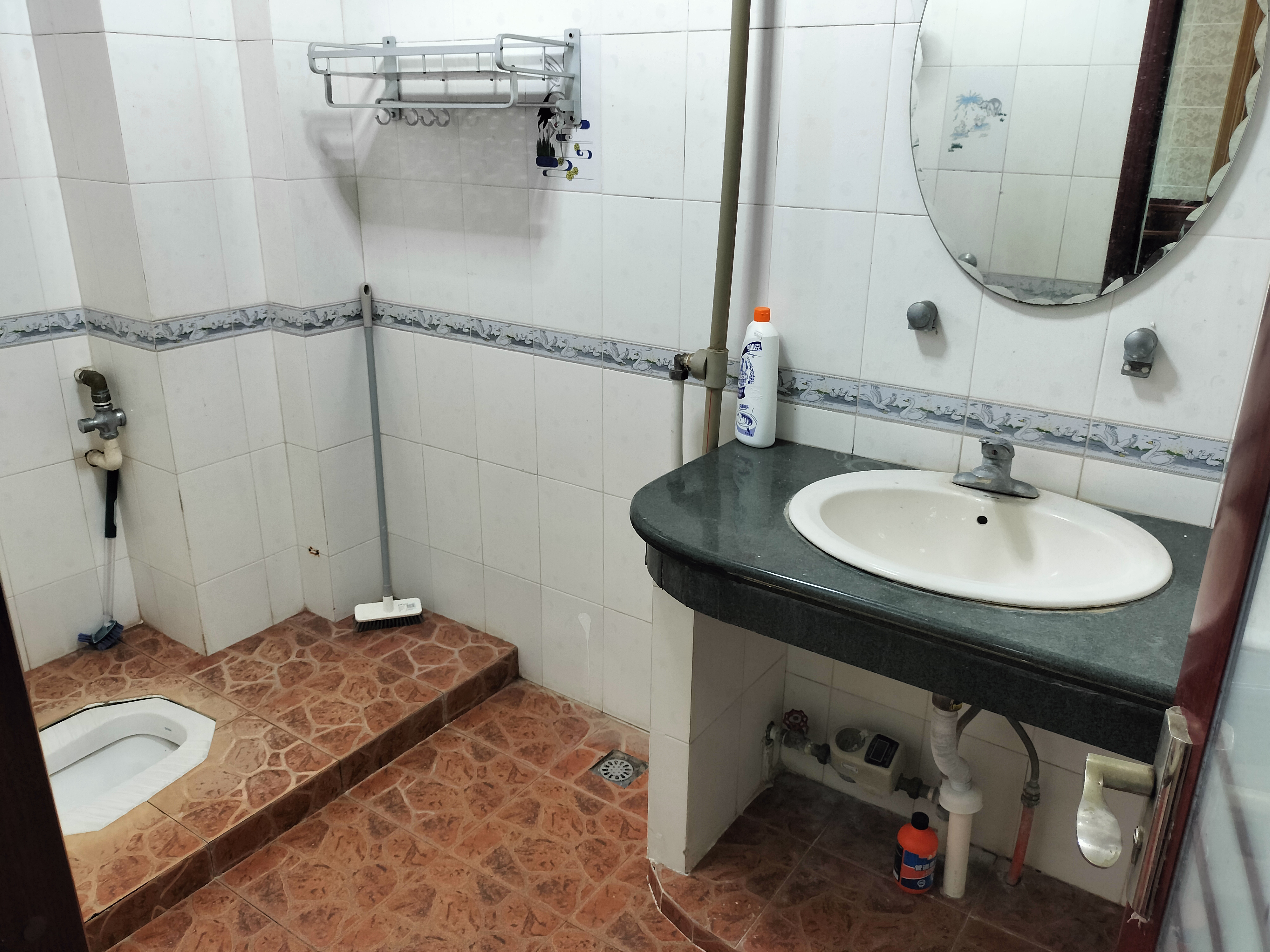 海南测绘局美舍宿舍区 2室2厅1卫 2200.0元/月 海南测绘局美舍宿舍区 2室2厅1卫 2200.0元/月室内图