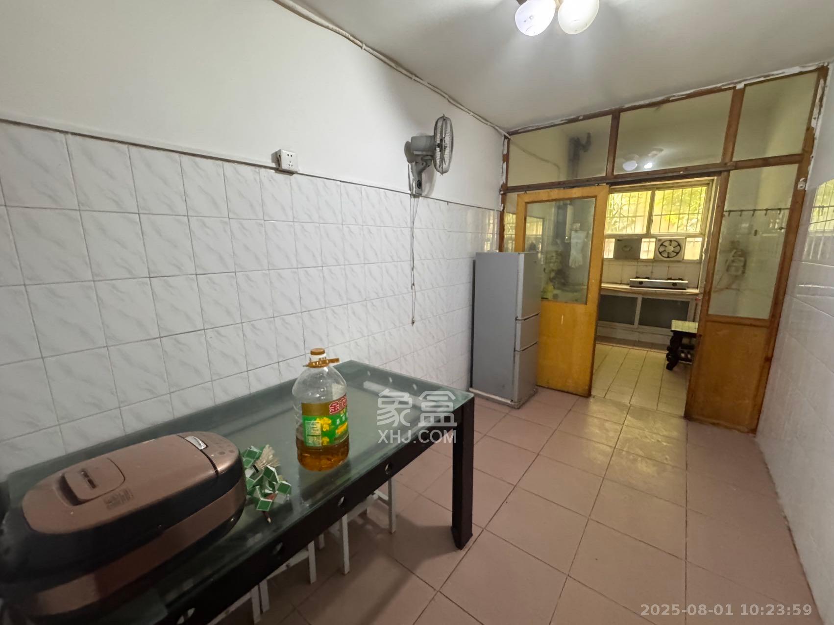 省文化厅宿舍（文物局)/湖南省书法院  3室1厅1卫    2200.0元/月室内图