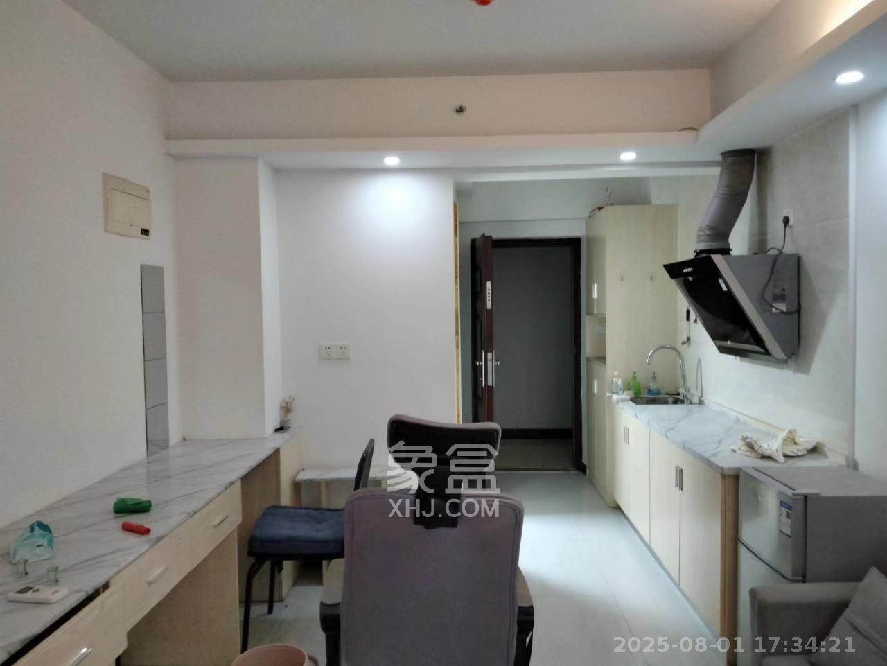 中建芙蓉嘉苑 1室1厅1卫 1180.0元/月 中建芙蓉嘉苑 1室1厅1卫 1180.0元/月室内图