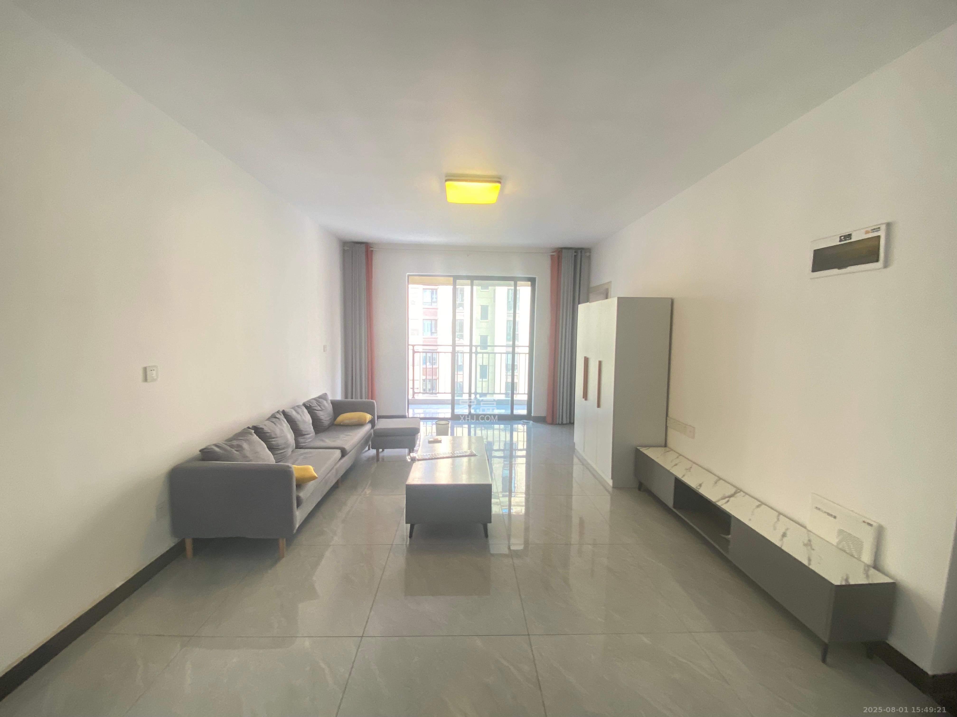 绿地海外滩二期 4室2厅2卫 2300.0元/月 绿地海外滩二期 4室2厅2卫 2300.0元/月室内图