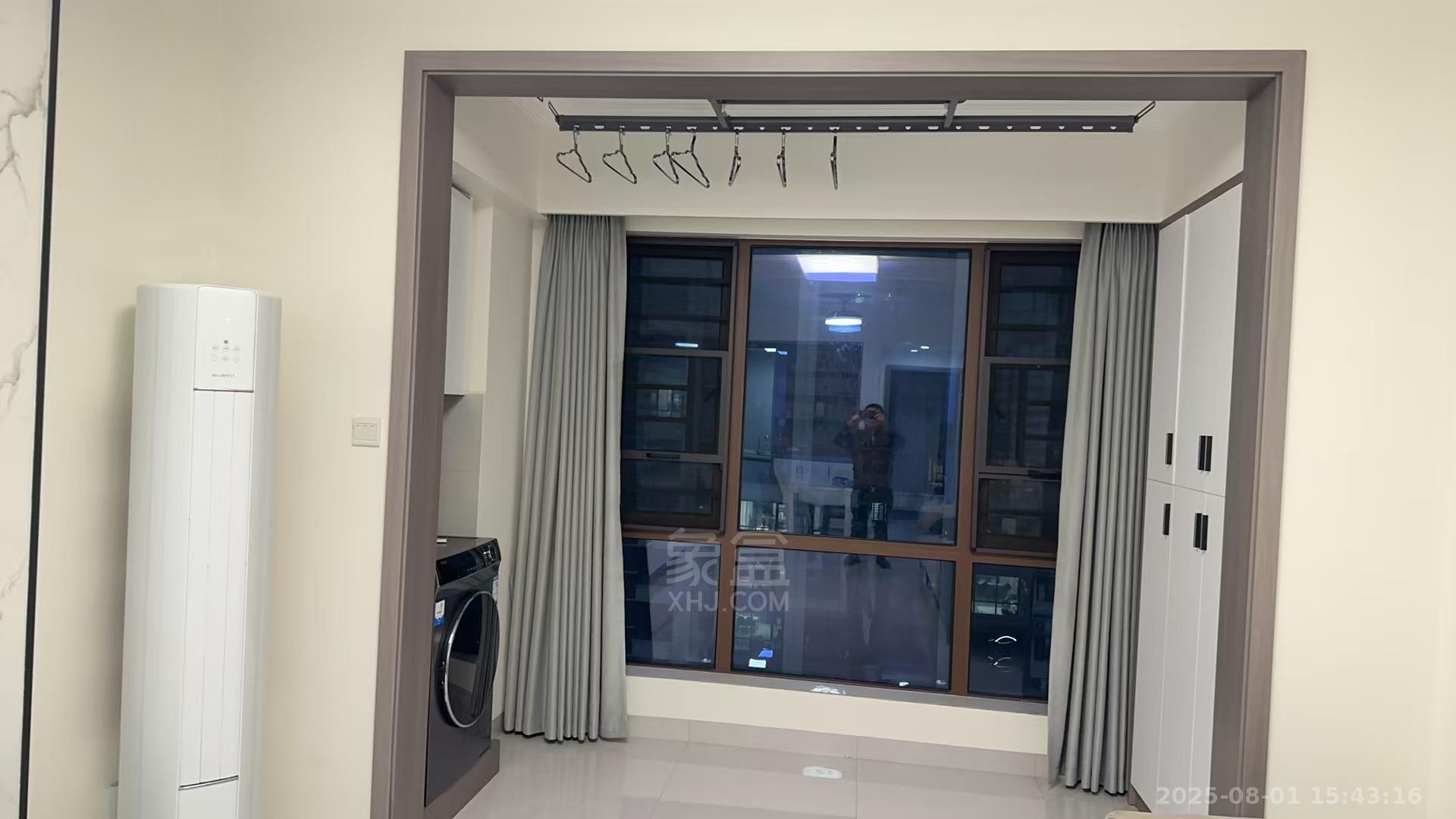 金轮津桥华府 3室2厅1卫 2000.0元/月 金轮津桥华府 3室2厅1卫 2000.0元/月室内图