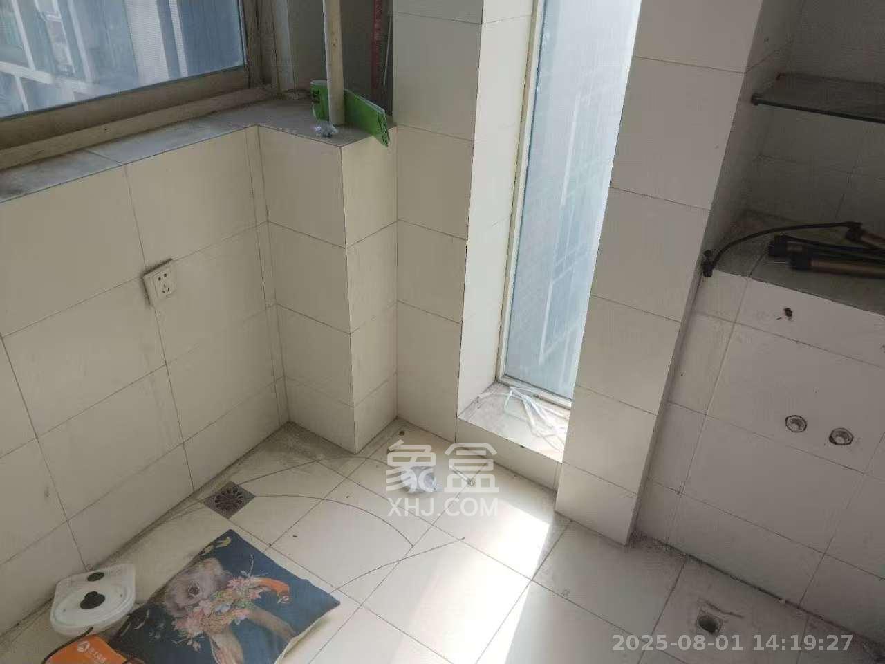 东一国际 1室0厅0卫 2800.0元/月 东一国际 1室0厅0卫 2800.0元/月室内图