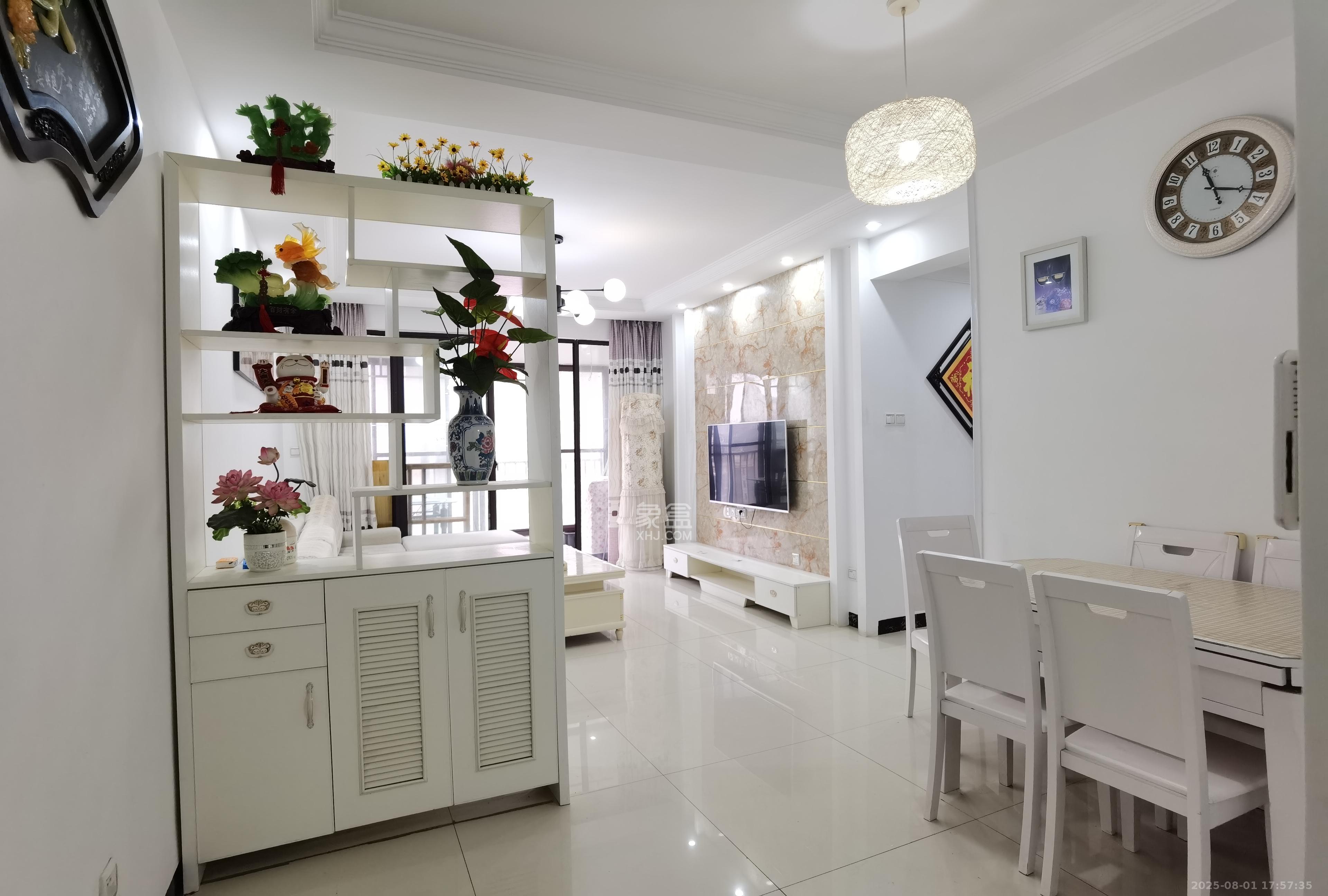 乾源国际 3室2厅1卫 2100.0元/月 乾源国际 3室2厅1卫 2100.0元/月室内图