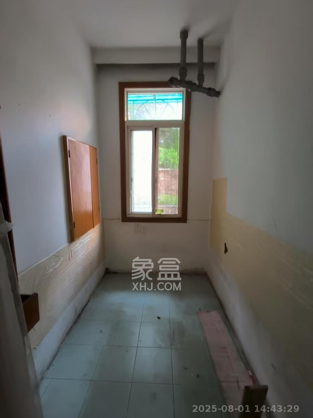 物资厅宿舍(五一大道) 2室1厅1卫 2000.0元/月 物资厅宿舍(五一大道) 2室1厅1卫 2000.0元/月室内图