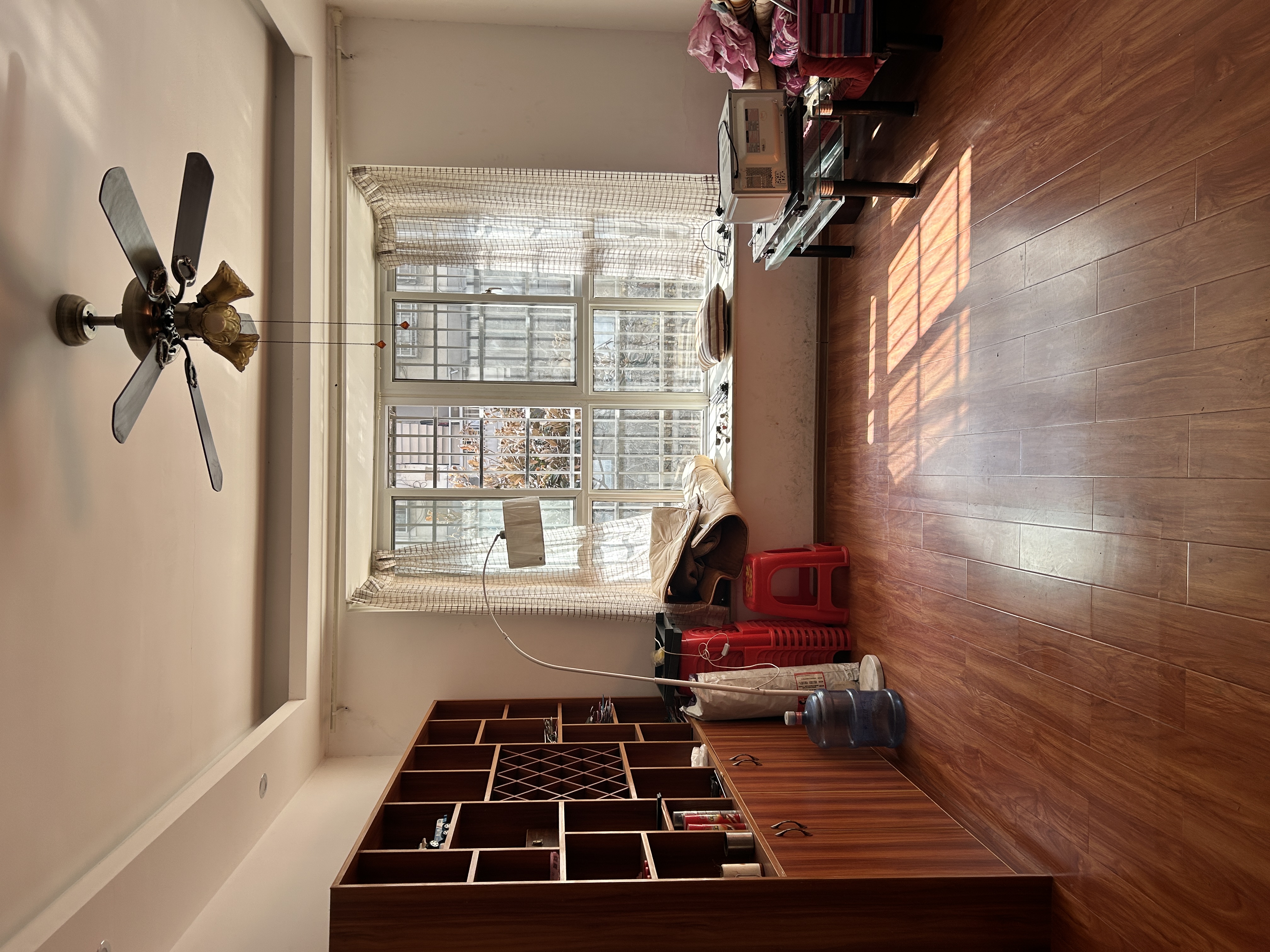 新星家园 3室1厅1卫 1000.0元/月 新星家园 3室1厅1卫 1000.0元/月室内图