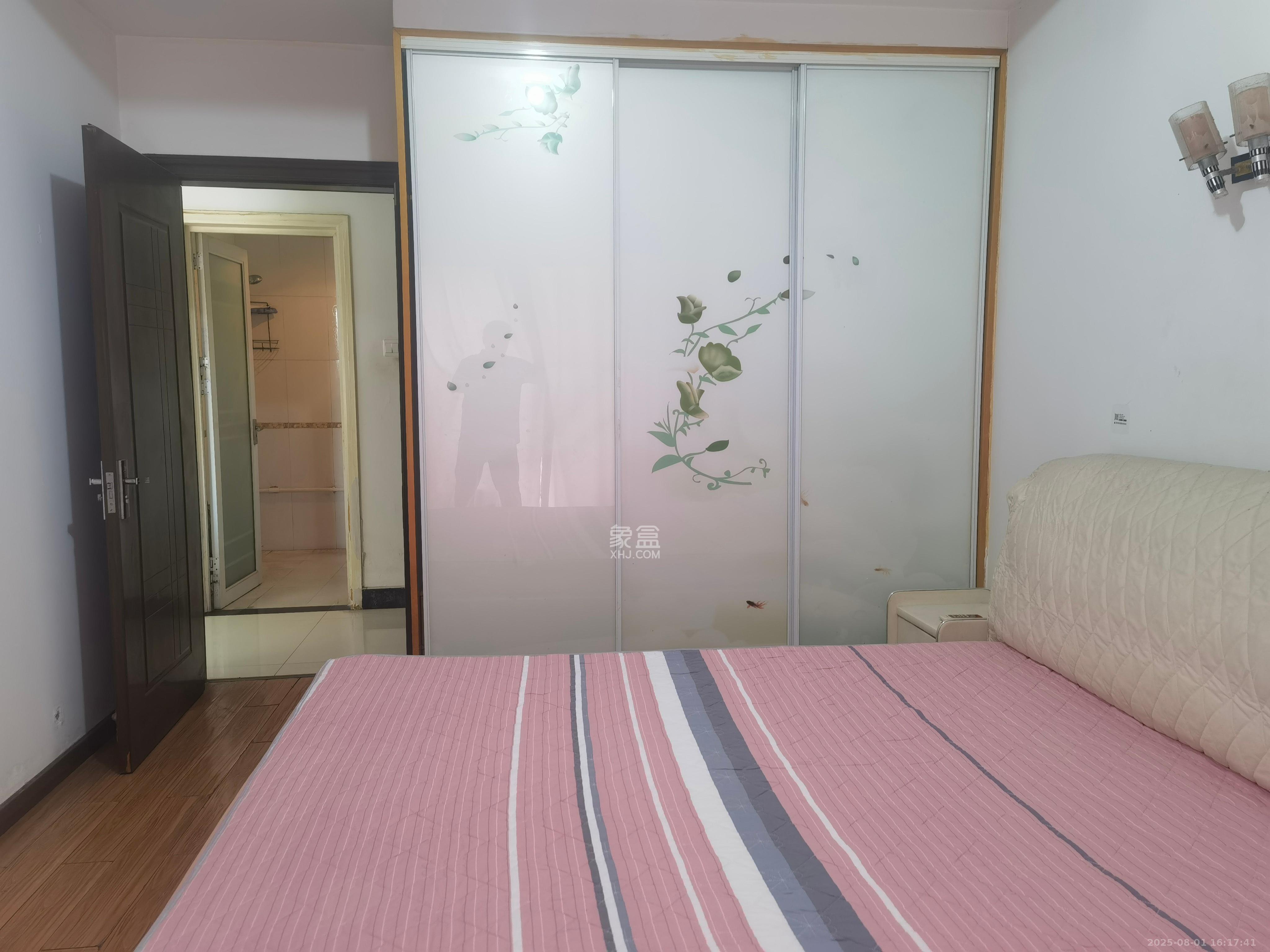 如果爱  2室1厅1卫    1700.0元/月 如果爱  2室1厅1卫    1700.0元/月室内图