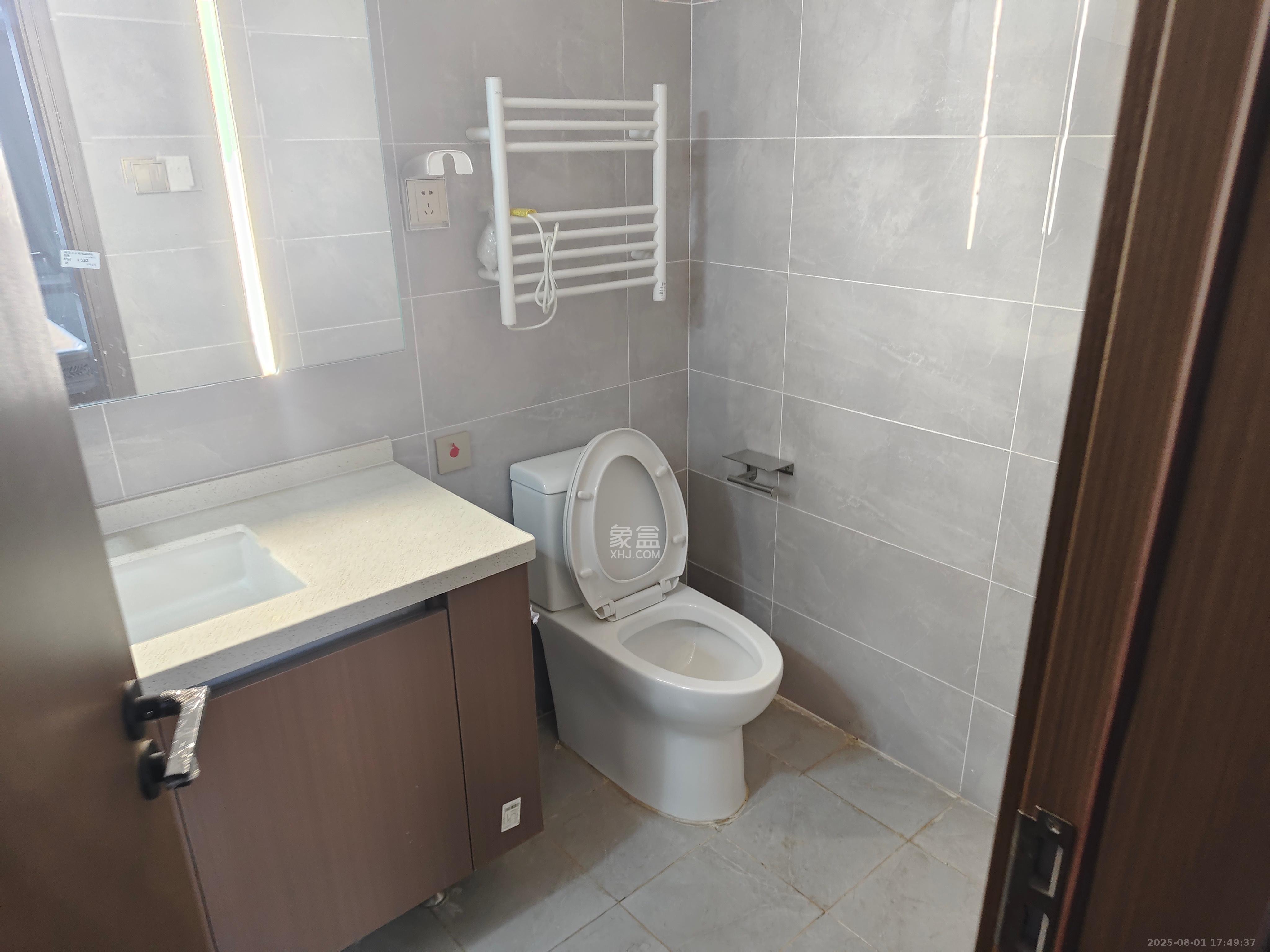 梦想麓隐天境  3室2厅2卫    3700.0元/月 梦想麓隐天境  3室2厅2卫    3700.0元/月室内图