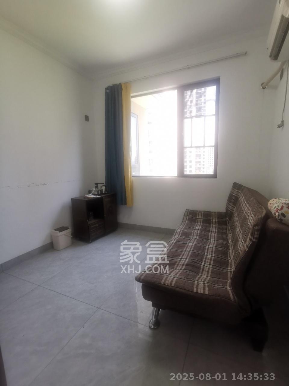 星发东宸花园 3室2厅2卫 2200.0元/月 星发东宸花园 3室2厅2卫 2200.0元/月室内图