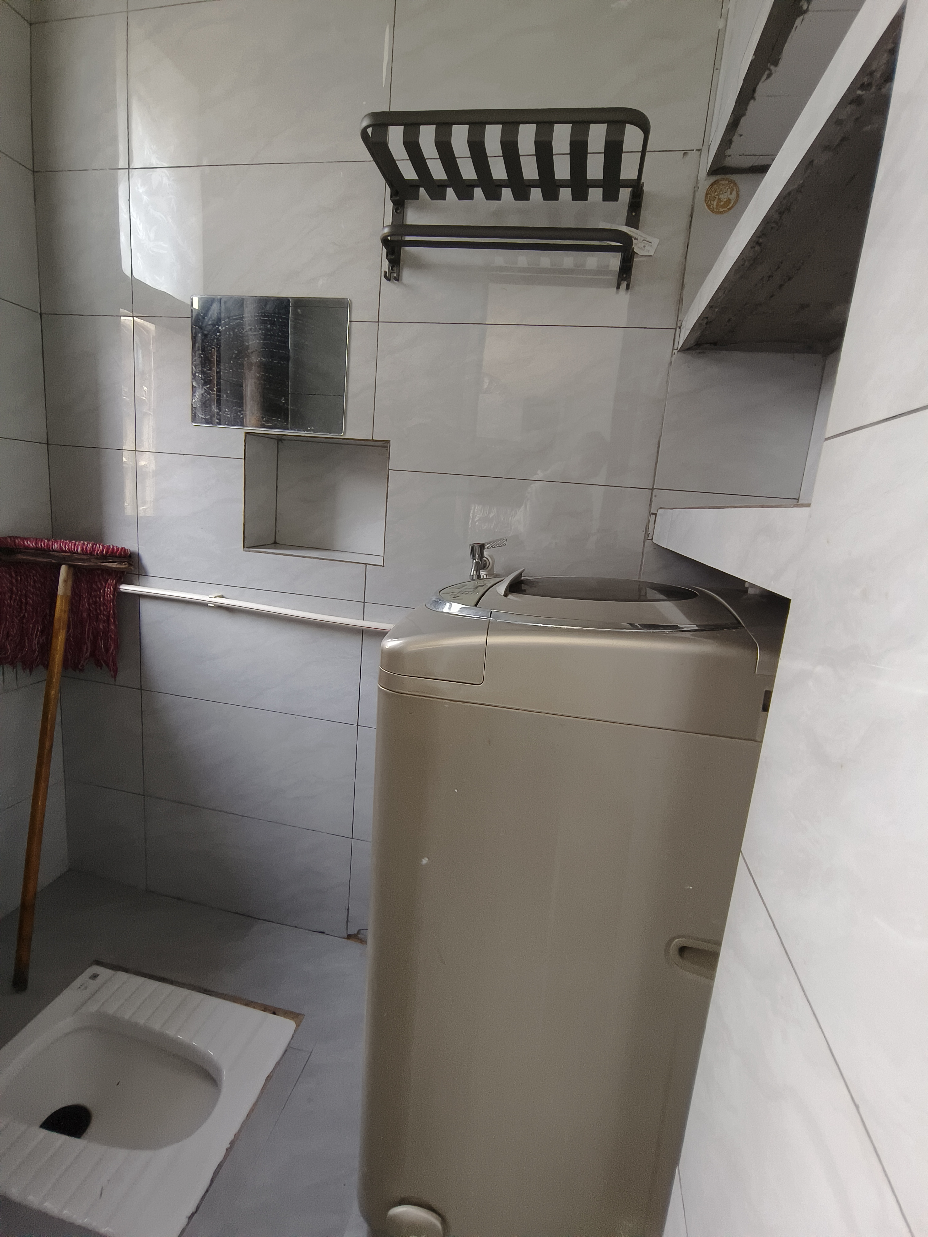 公园社区(青山小区) 2室1厅1卫 18.0万 公园社区(青山小区) 2室1厅1卫 18.0万客厅