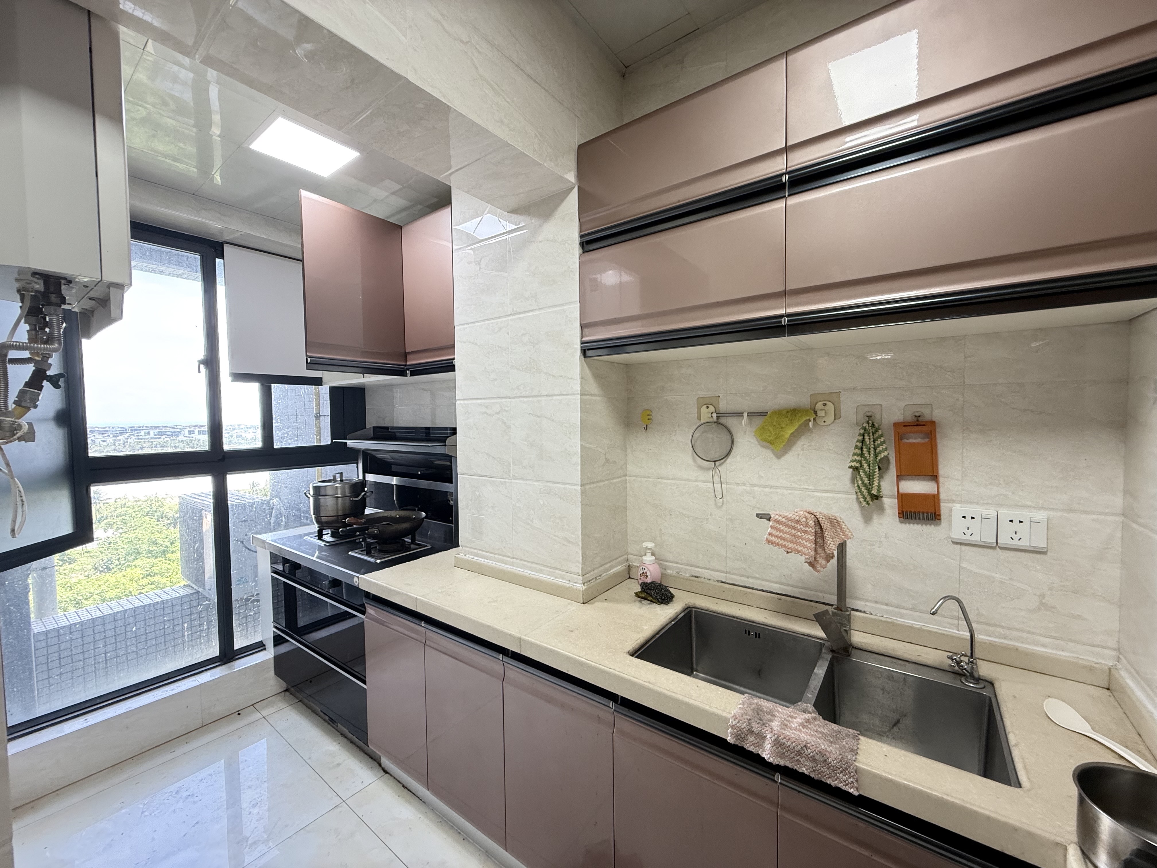 碧桂园滨海国际一期(2602地块) 3室2厅2卫 2800.0元/月 碧桂园滨海国际一期(2602地块) 3室2厅2卫 2800.0元/月室内图