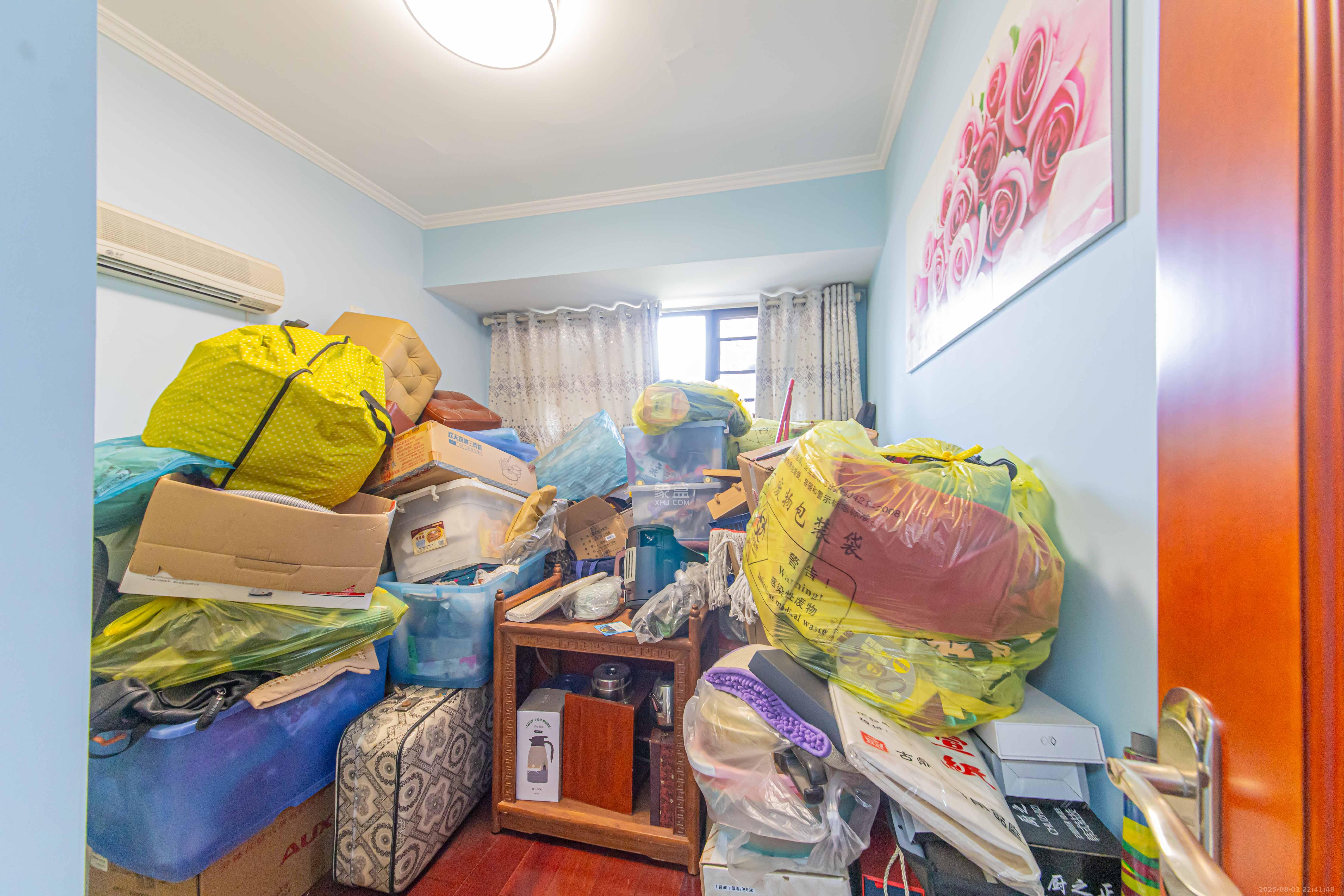 幸福庄园  4室2厅2卫    85.0万 幸福庄园  4室2厅2卫    85.0万卧室