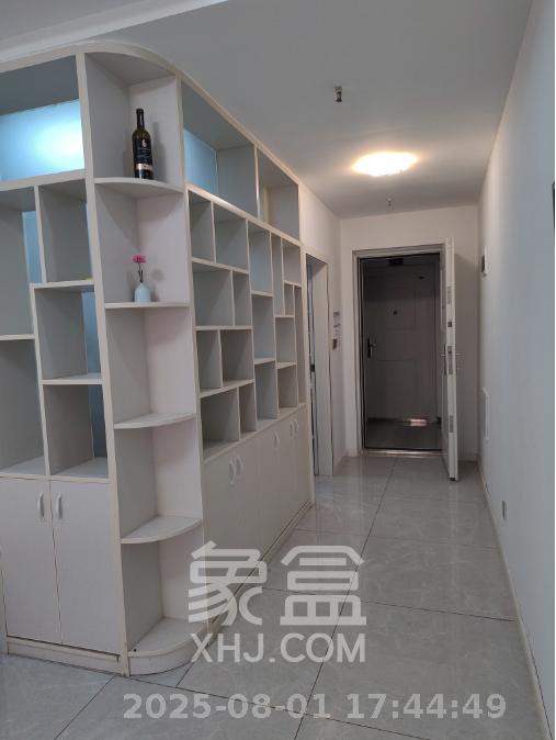 新天地步步高 1室1厅1卫 1100.00元/月 新天地步步高 1室1厅1卫 1100.00元/月室内图