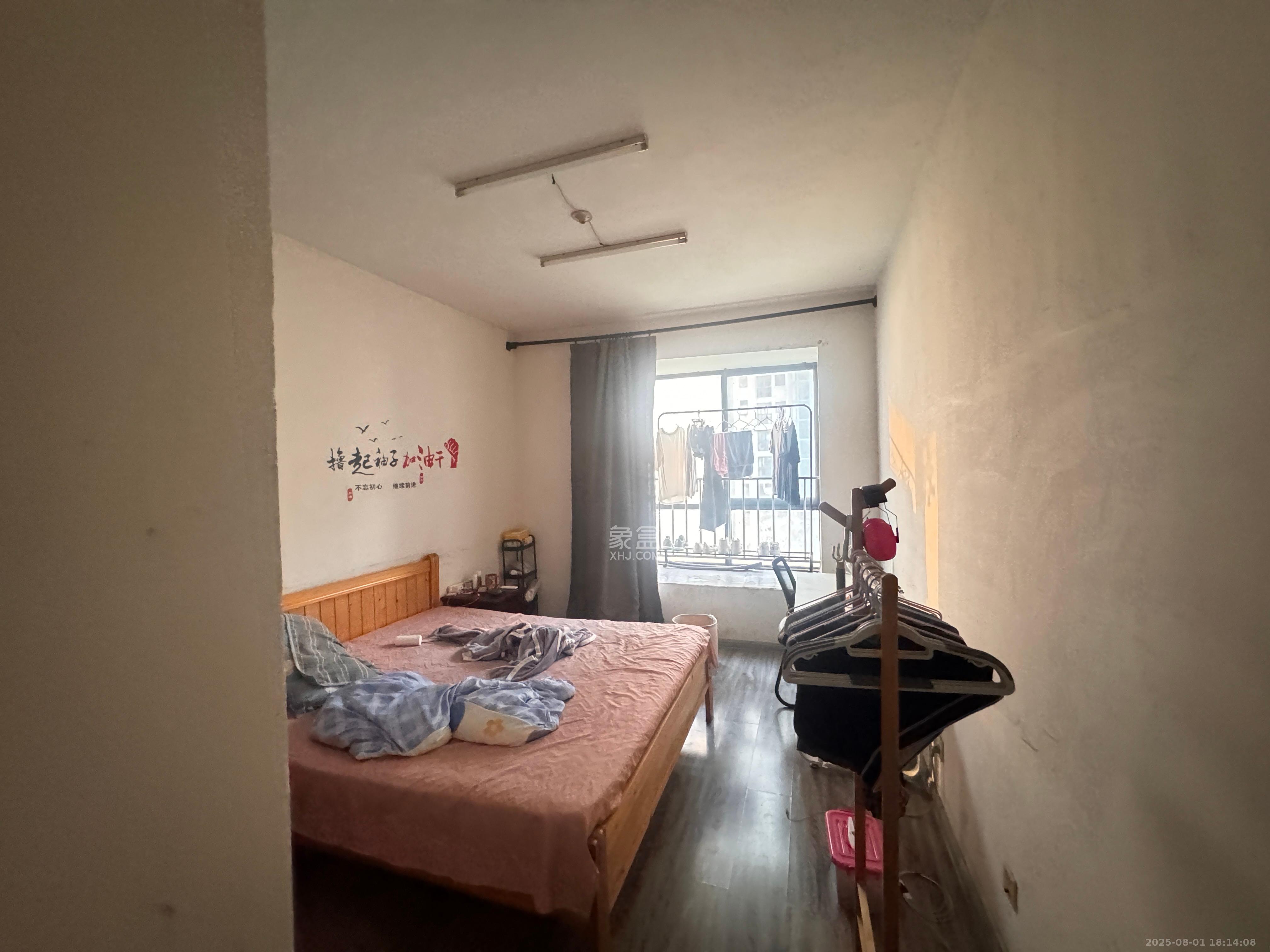 湘江世纪城临江苑 3室2厅1卫 2000.0元/月 湘江世纪城临江苑 3室2厅1卫 2000.0元/月室内图