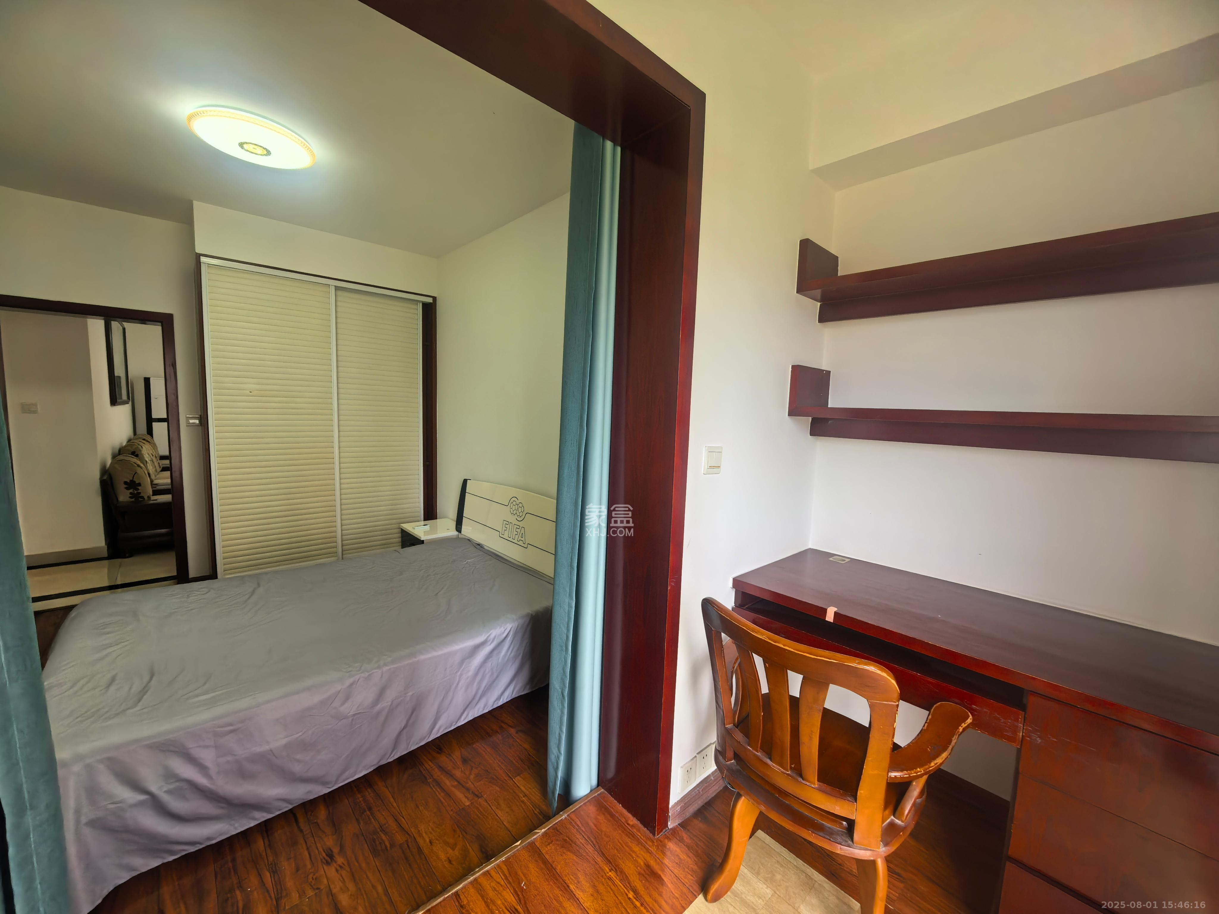 嘉盛华庭(一期、二期、三期)  3室2厅2卫    3000.0元/月 嘉盛华庭(一期、二期、三期)  3室2厅2卫    3000.0元/月室内图