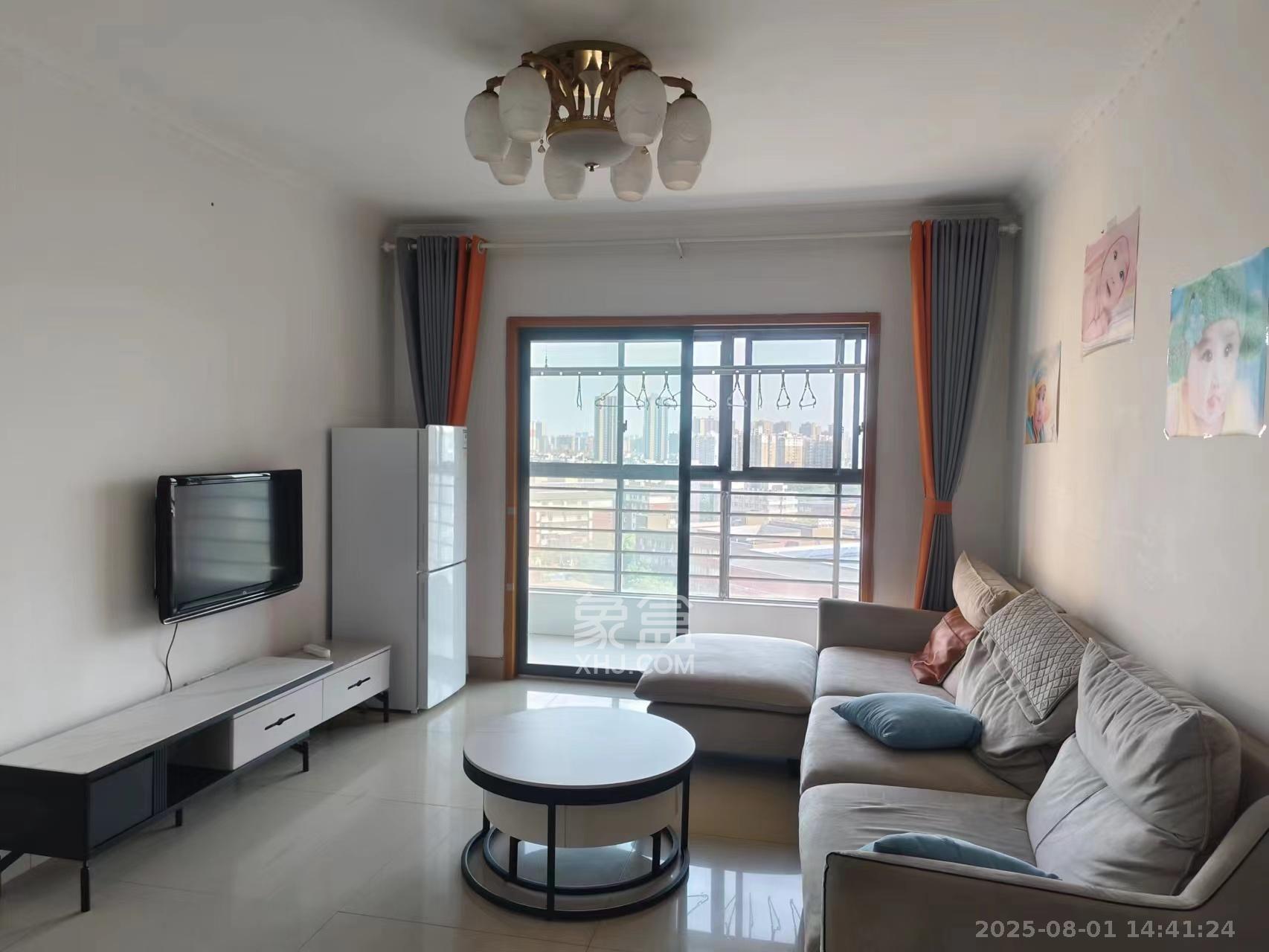 上海城小区  2室2厅1卫    2000.0元/月 上海城小区  2室2厅1卫    2000.0元/月