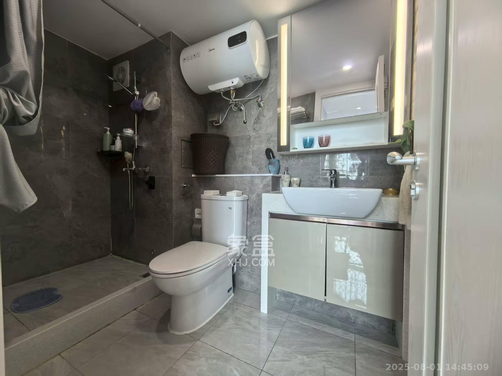 华远华时代  1室0厅2卫    4500.0元/月室内图