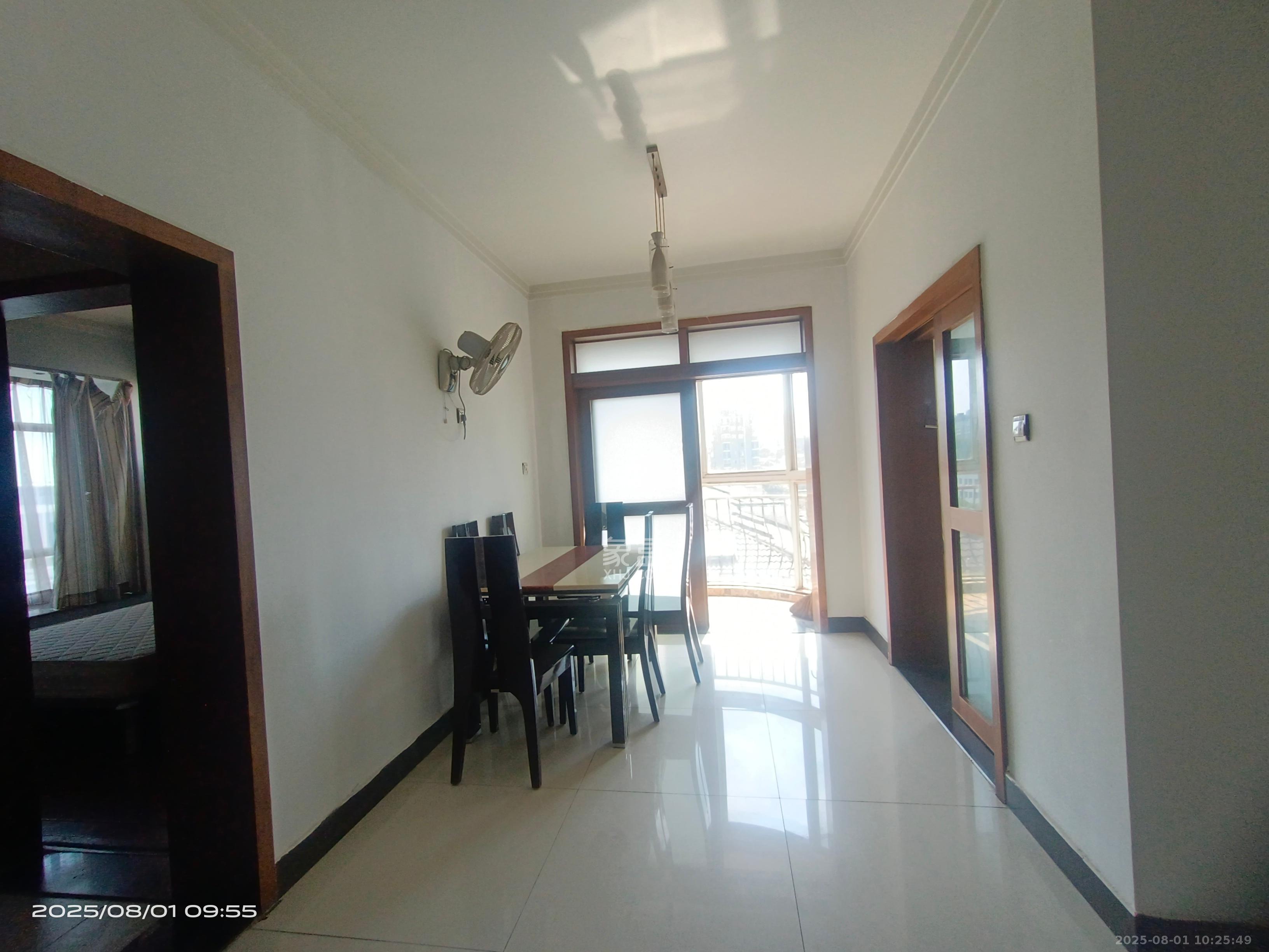 仁和雨花家园  4室2厅2卫    2800.0元/月室内图